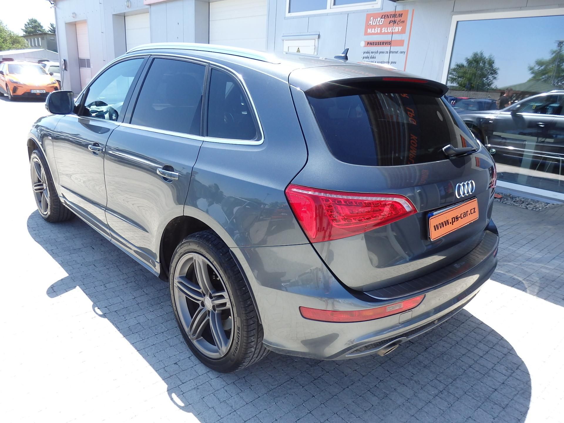Audi Q5, 3.0 TDI 176 kW S LINE - fotka 5