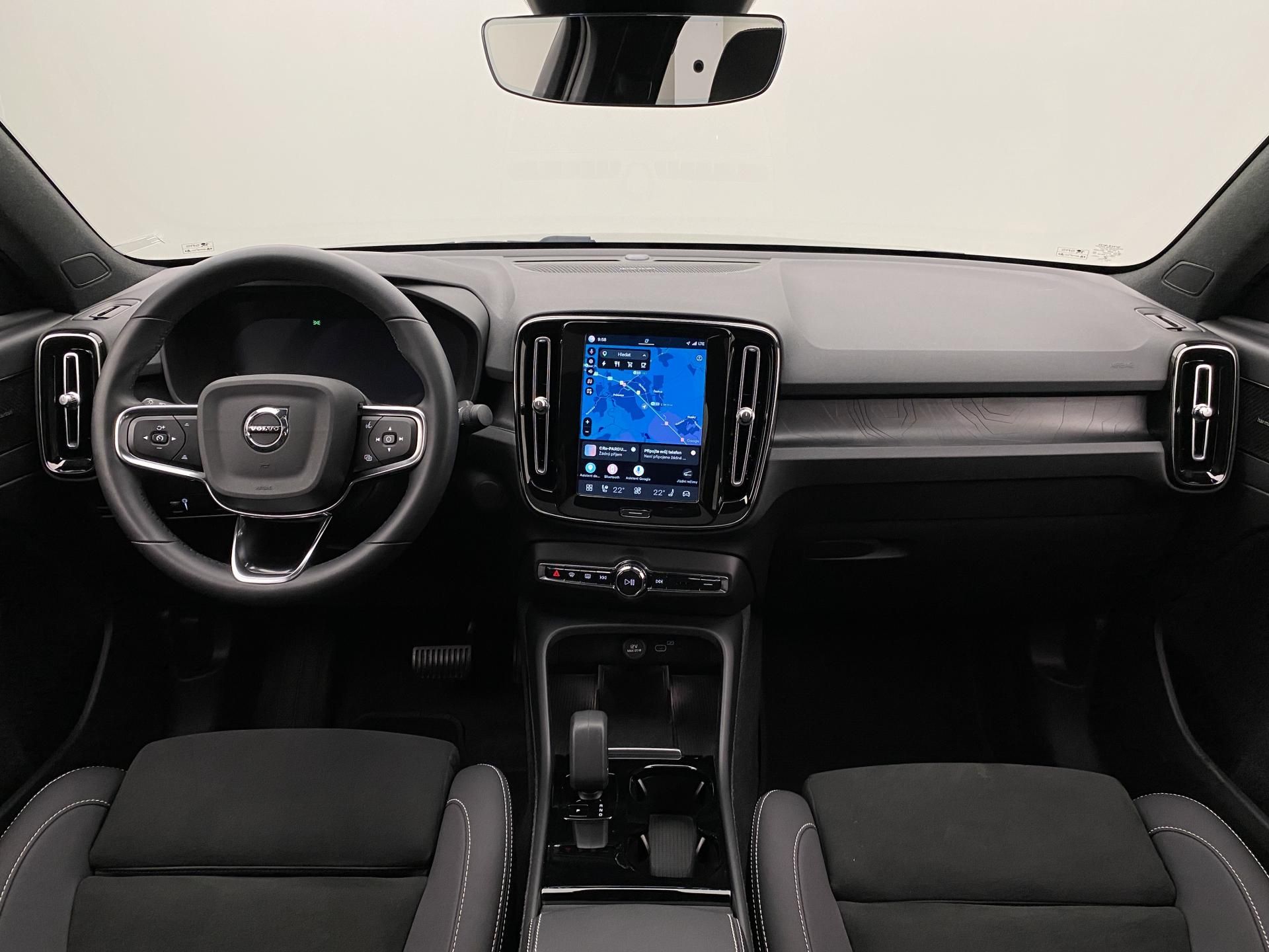 Volvo C40, PURE ELECTRIC TWIN ENGINE PLUS - fotka 2