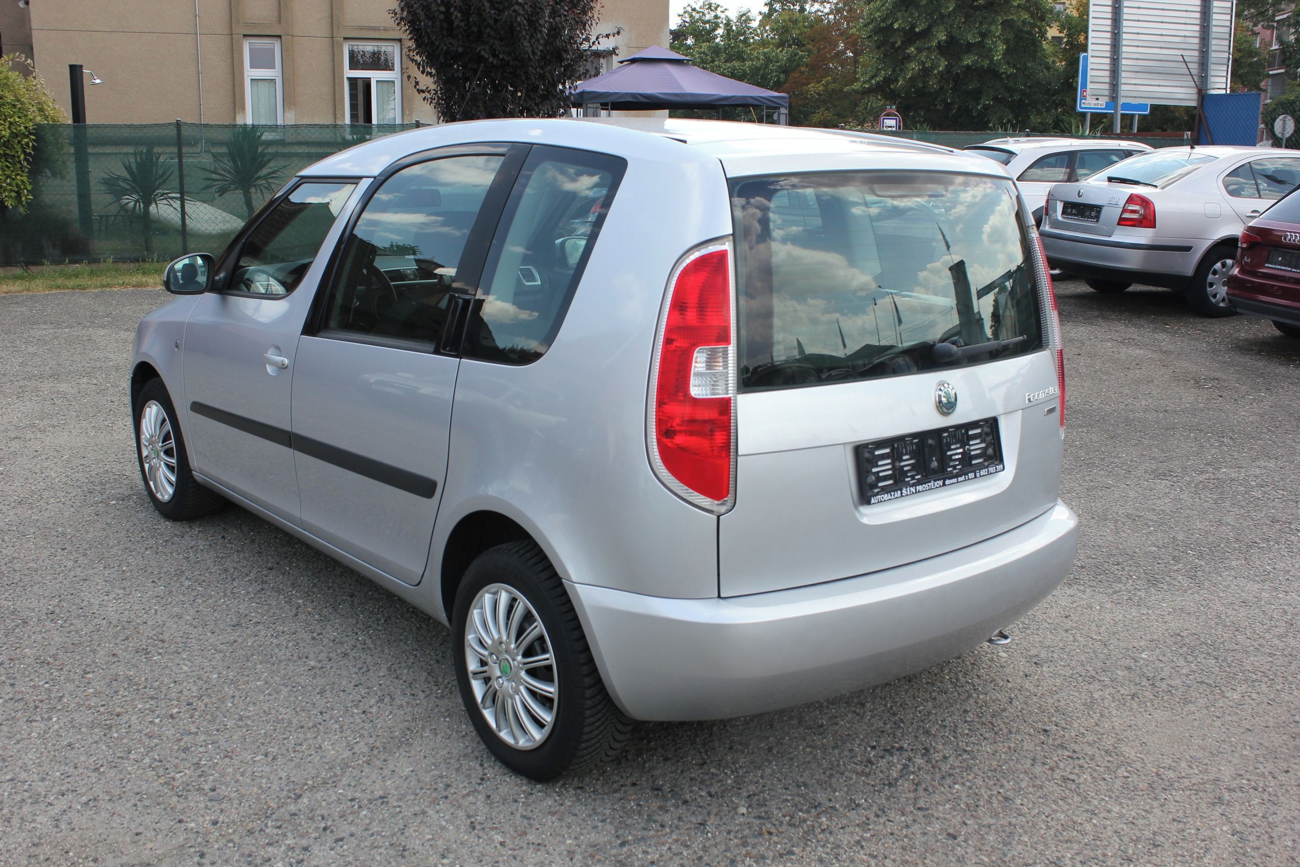 Škoda Roomster, 1.4  servis ŠKODA, bez koroze - fotka 5