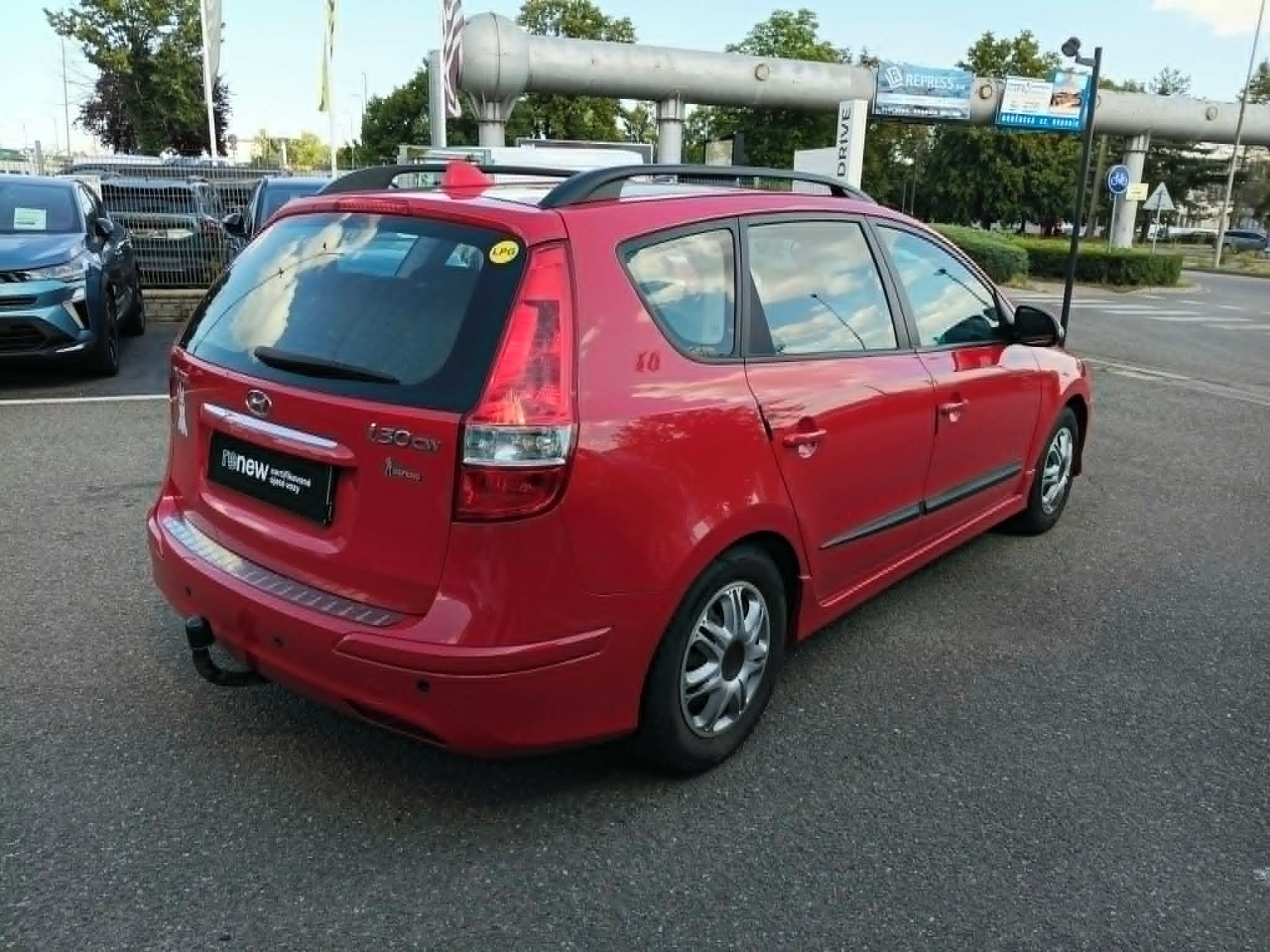 Hyundai i30, CW 1,4i Comfort LPG - fotka 2