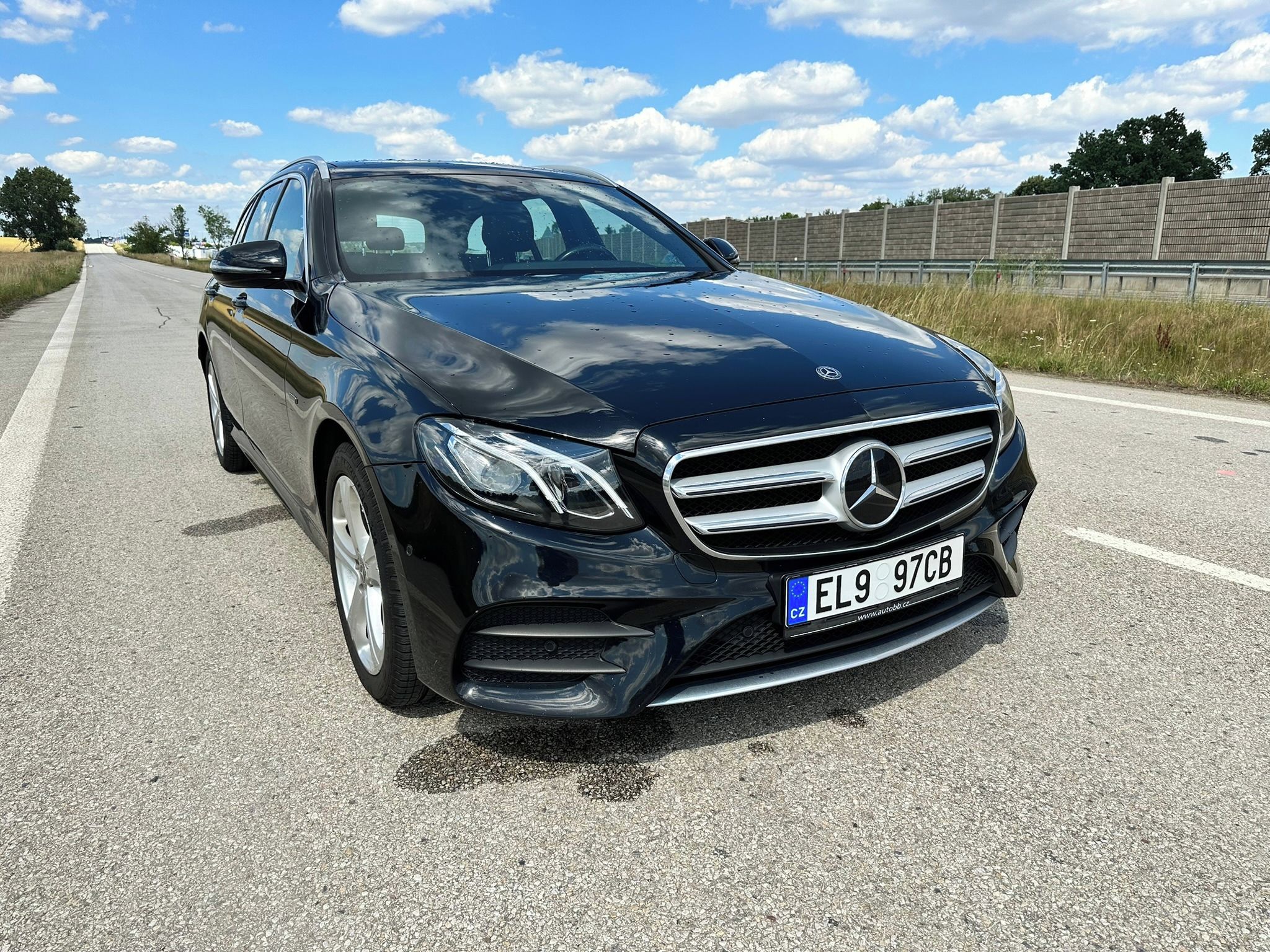 Mercedes-Benz Třídy E, 300 de T Avantgarde, EQ, DPH - fotka 3