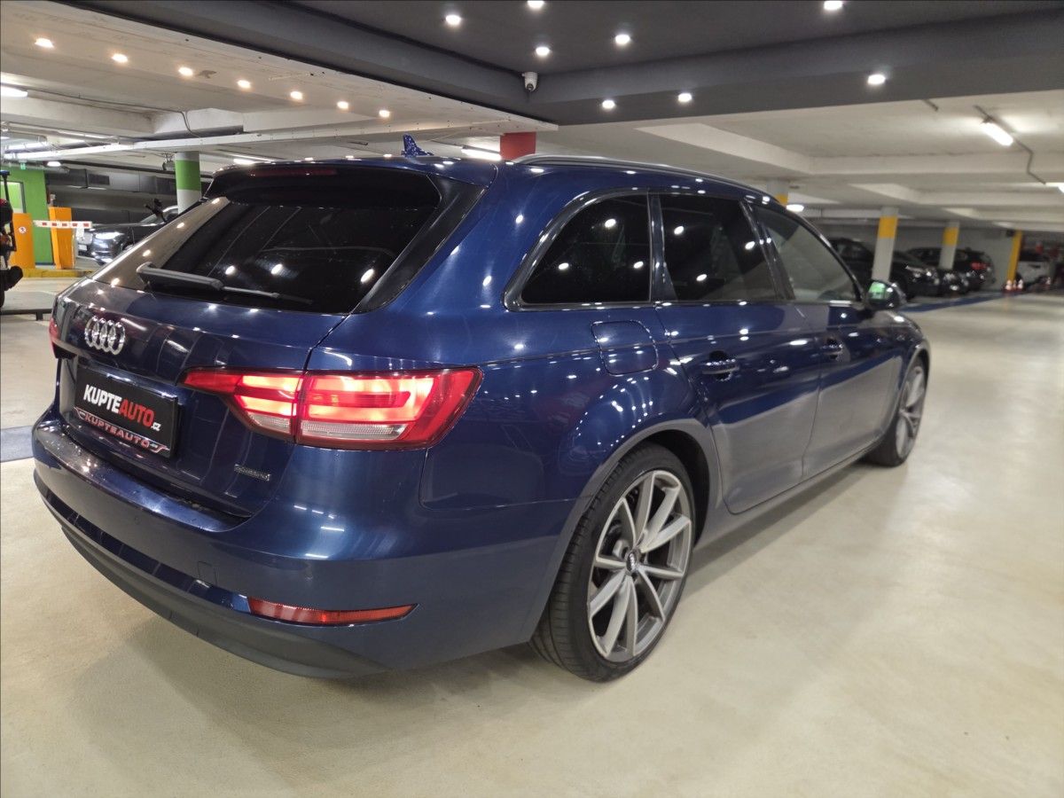 Audi A4, 3,0 TDi  4x4 - fotka 3