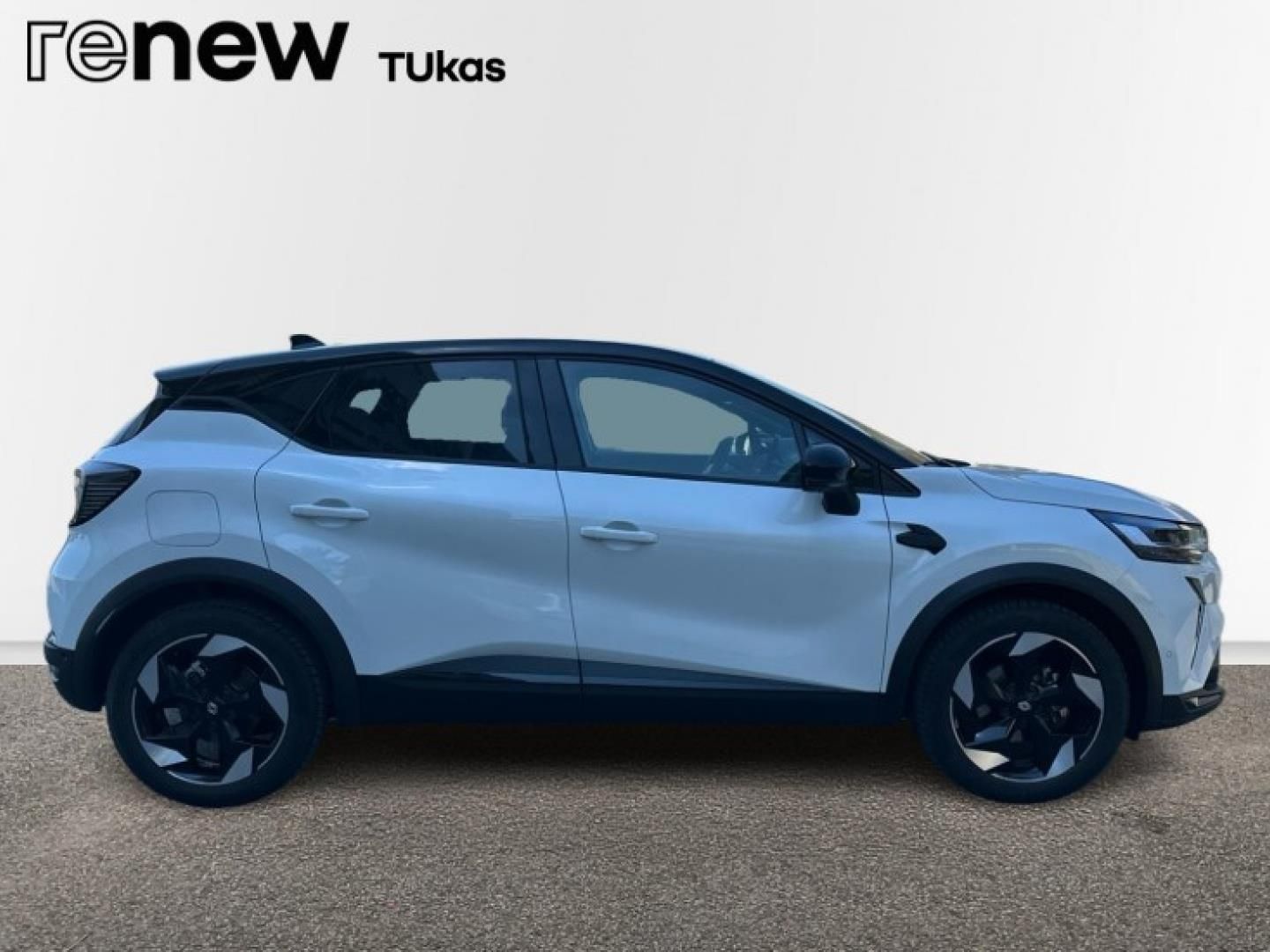 Renault Captur, 1.3mild hybrid 116kW Techno - fotka 4