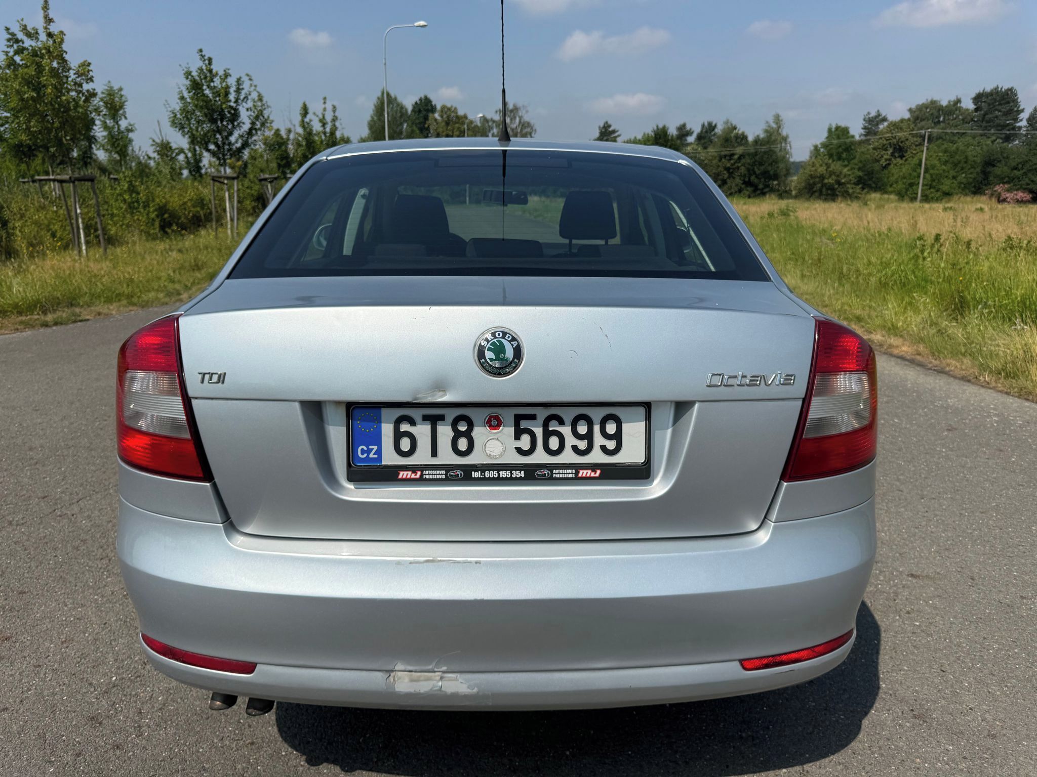Škoda Octavia, 1.9 TDI PD Ambiente - fotka 4