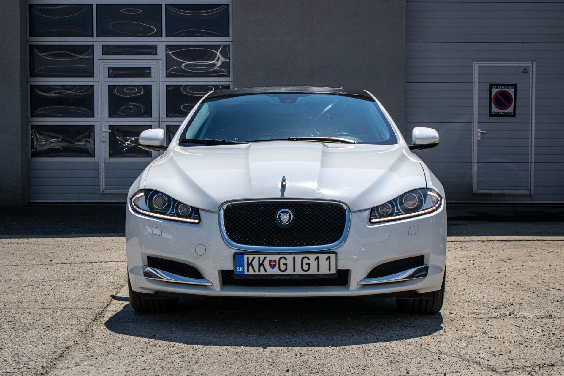 Jaguar XF - fotka 2