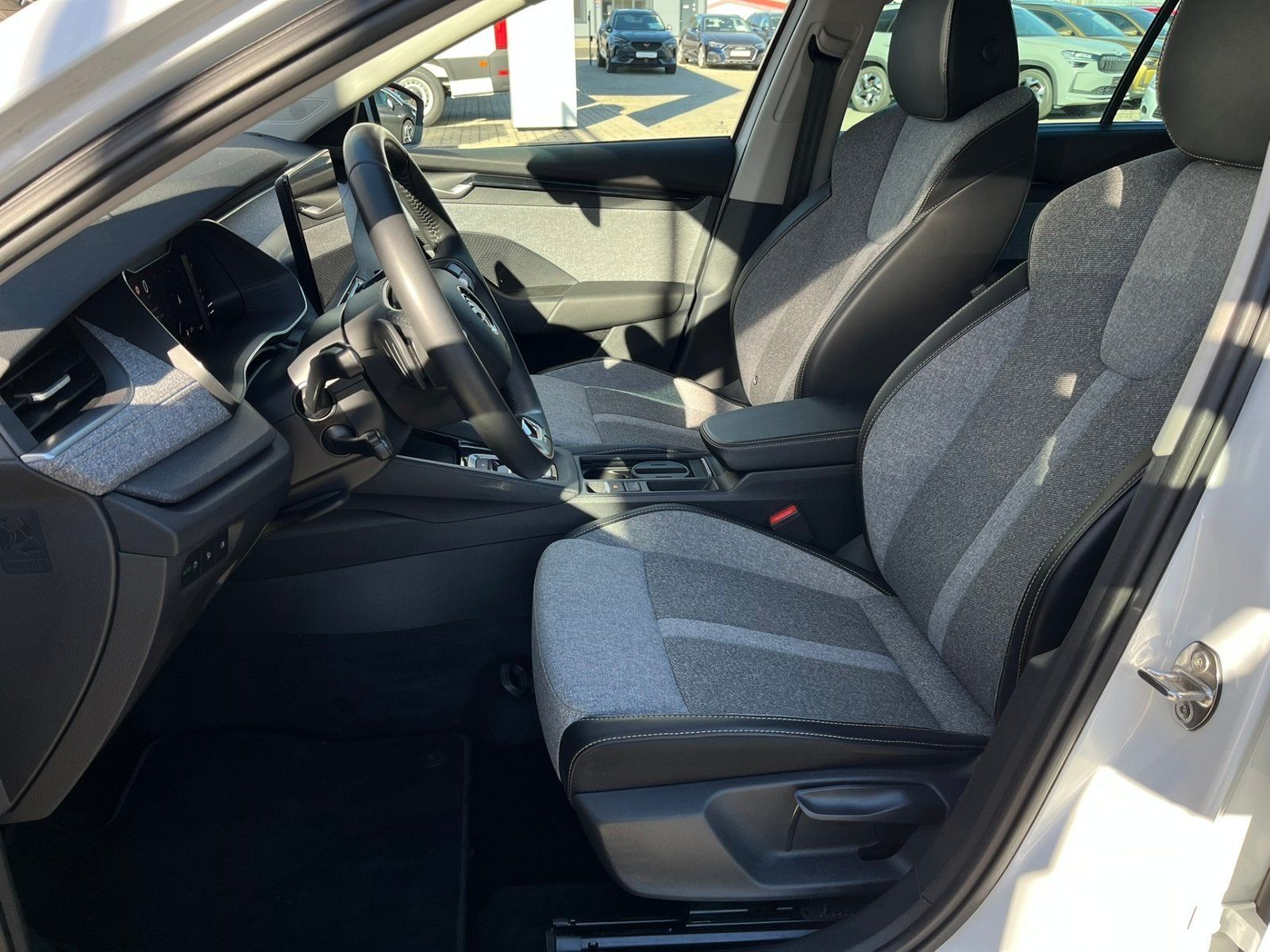Škoda Octavia, Octavia 2.0 TDI 110kW DSG Top - fotka 5