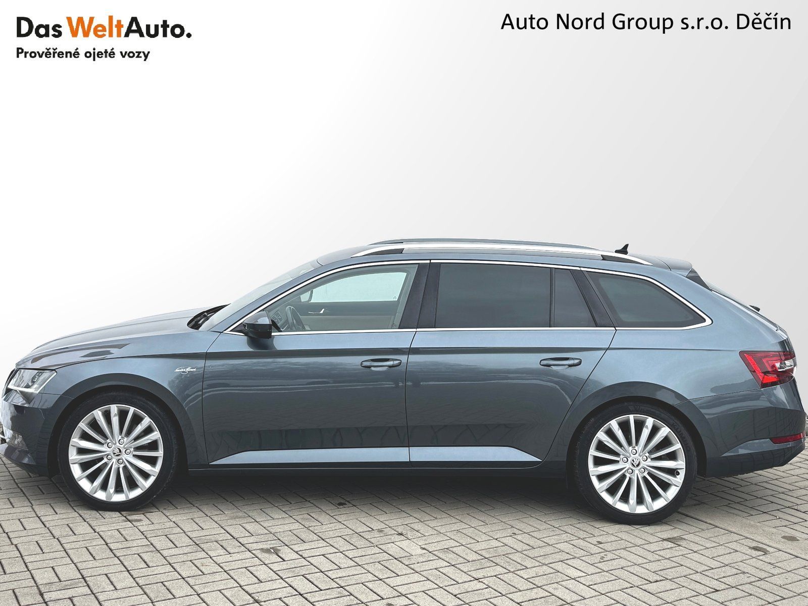 Škoda Superb, Superb 2.0 TDi 140kW DSG L&K - fotka 3