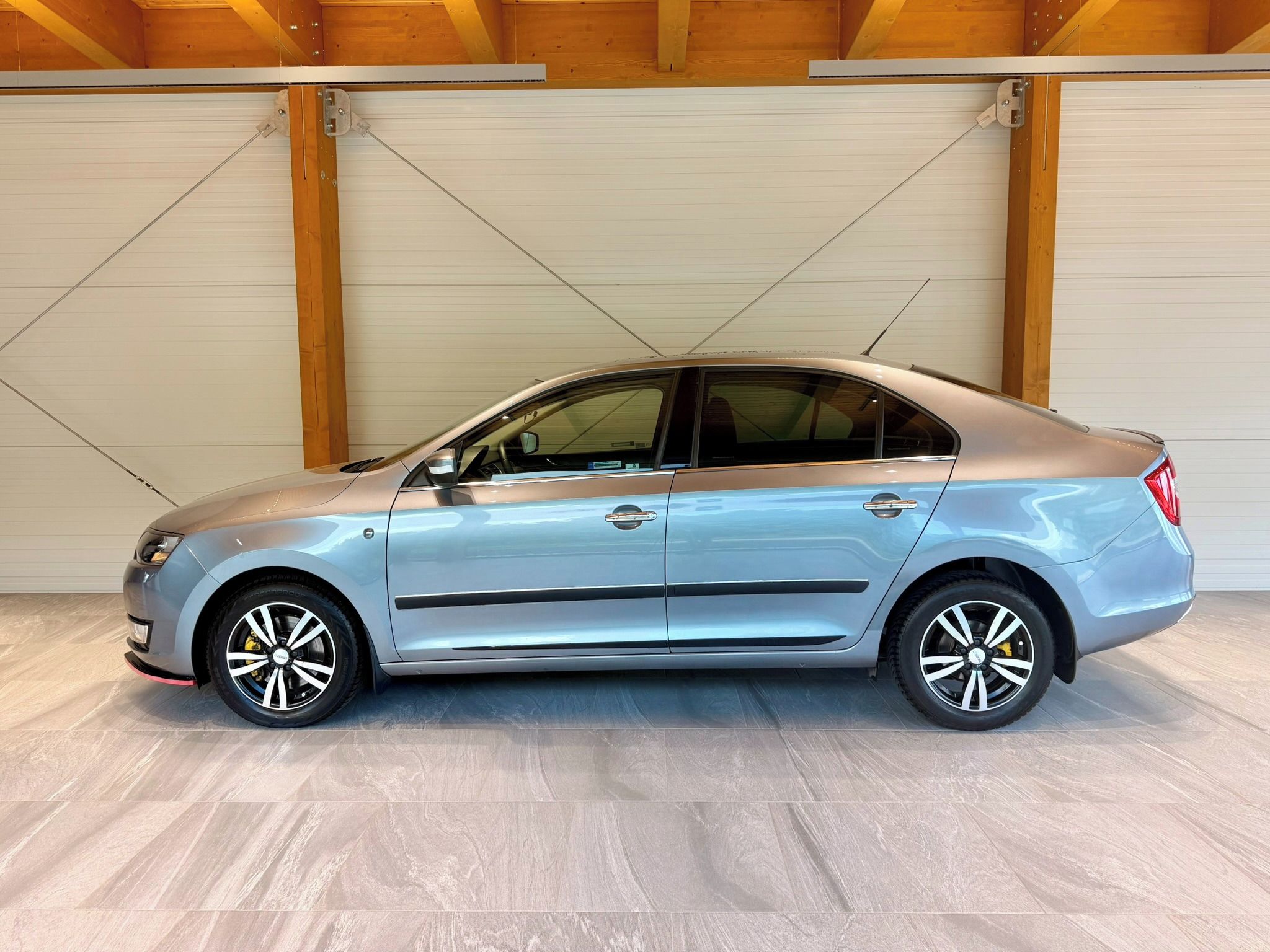 Škoda Rapid, 1.2 TSi 77 Kw Ambition Fresh - fotka 4
