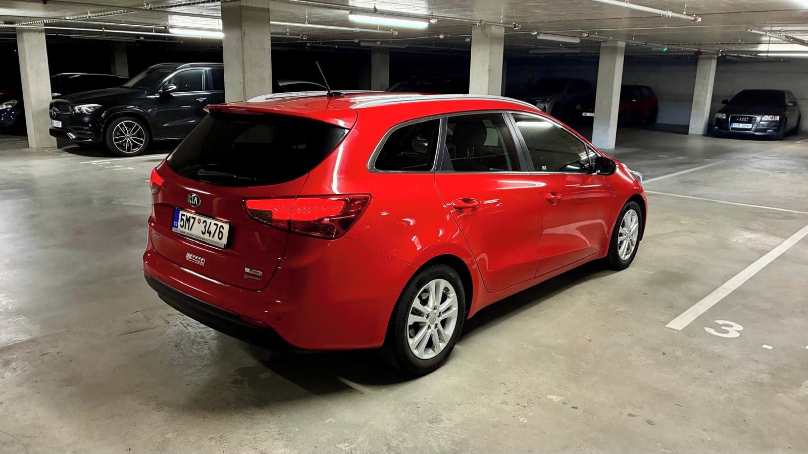 Kia Cee´d, Kia Cee´d 1.4, Exclusive, navi - fotka 4