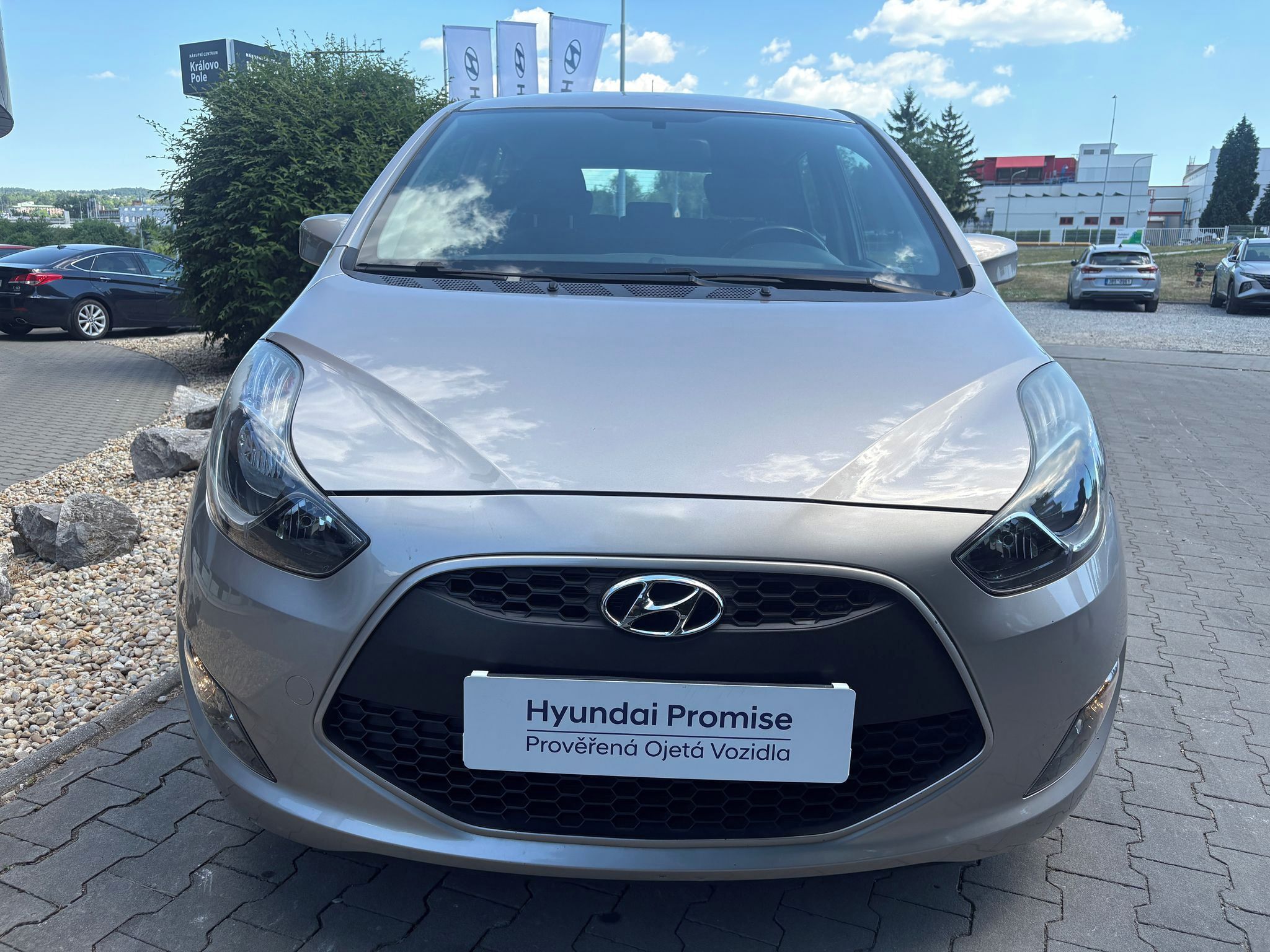 Hyundai ix20, Trikolor 1.6i 91kW - fotka 6