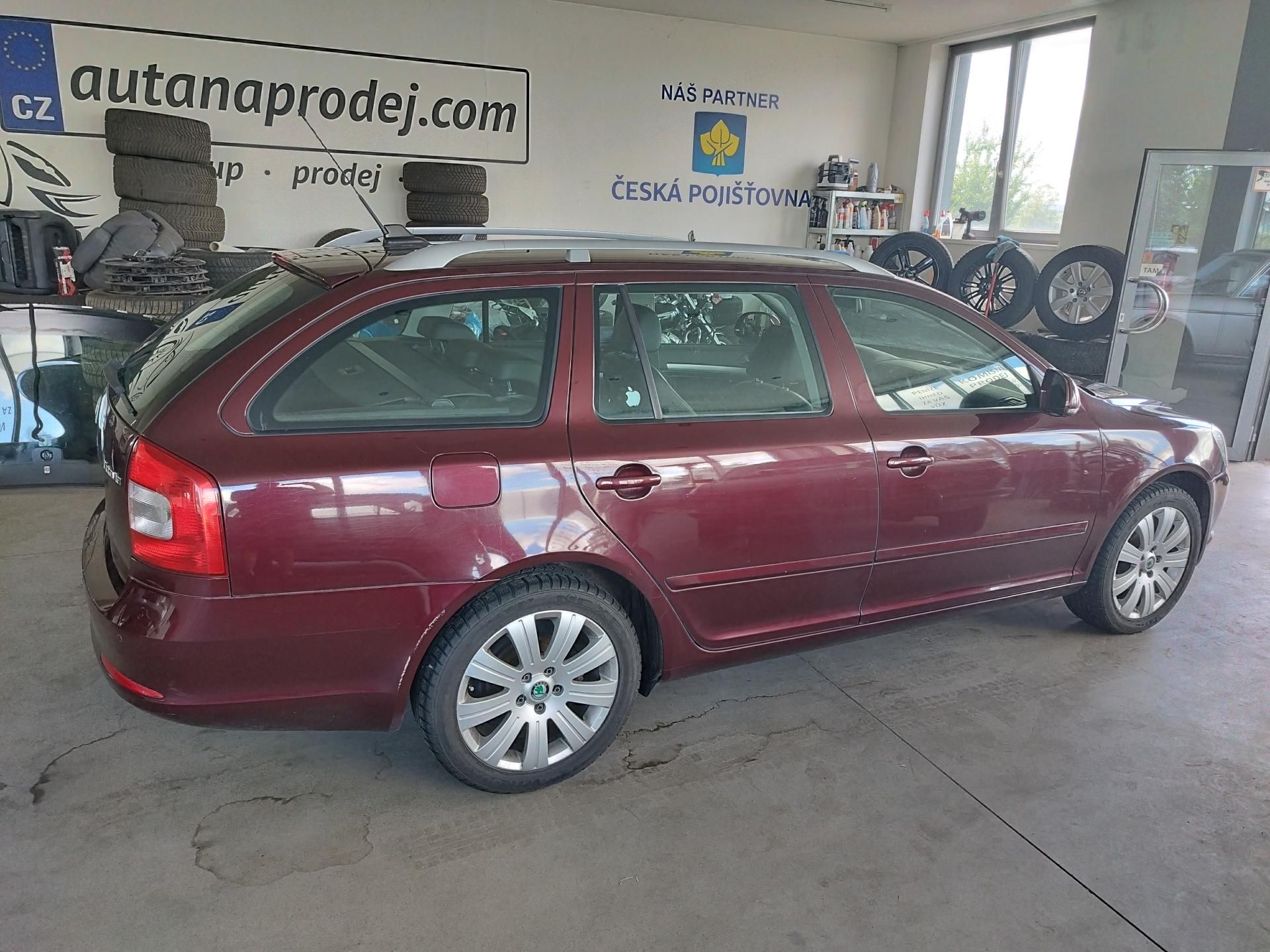 Škoda Octavia, 1,6TDI,77KW,DSG,ALU,NAVI - fotka 5