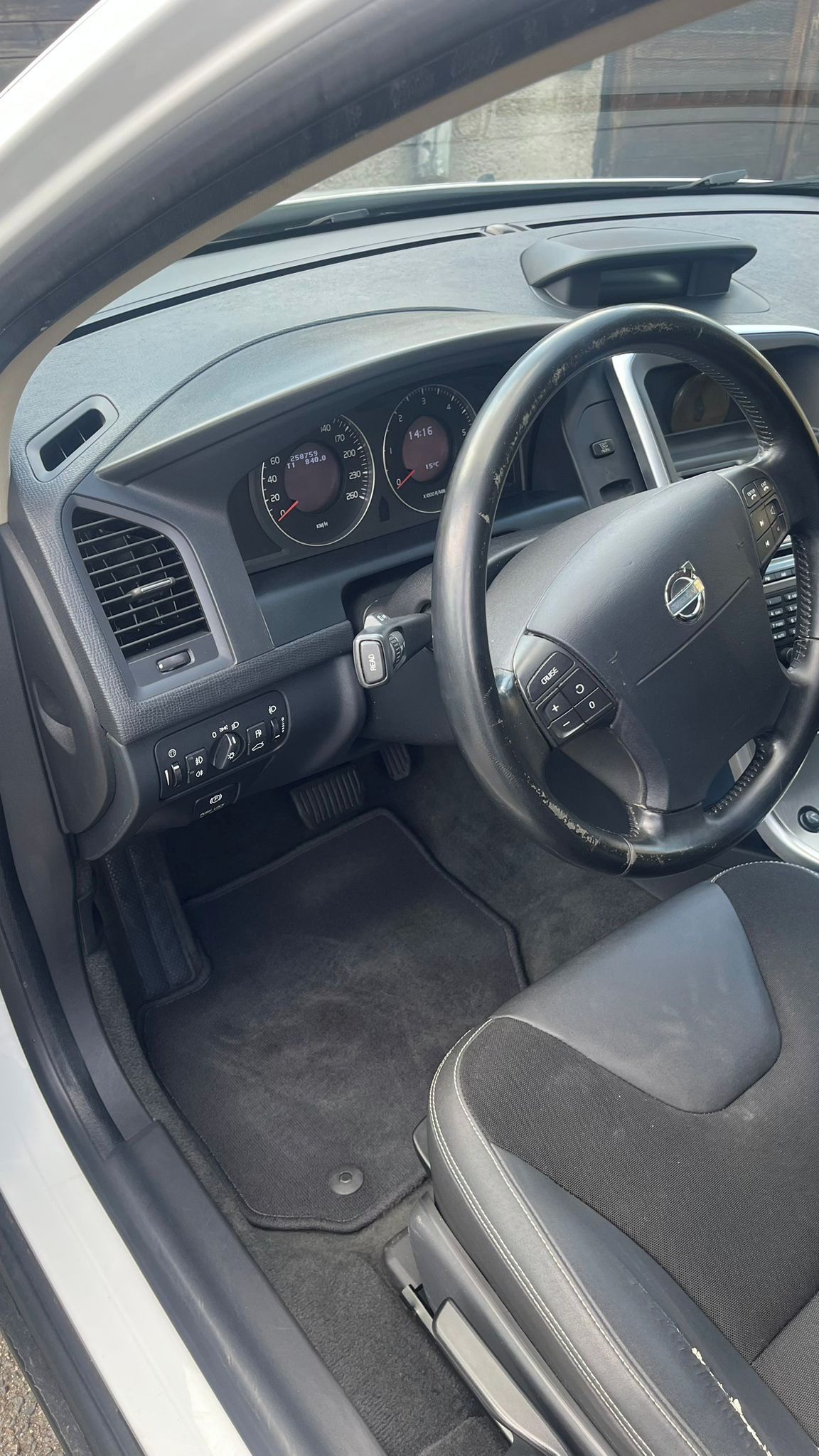 Volvo XC60, Volvo XC60 D5 AWD – 136 kW | 2 - fotka 6