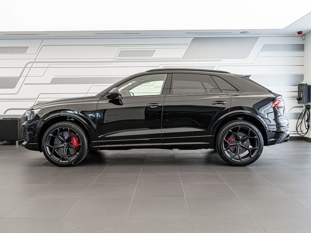 Audi RS Q8, performance 4.0 TFSI quatt - fotka 3