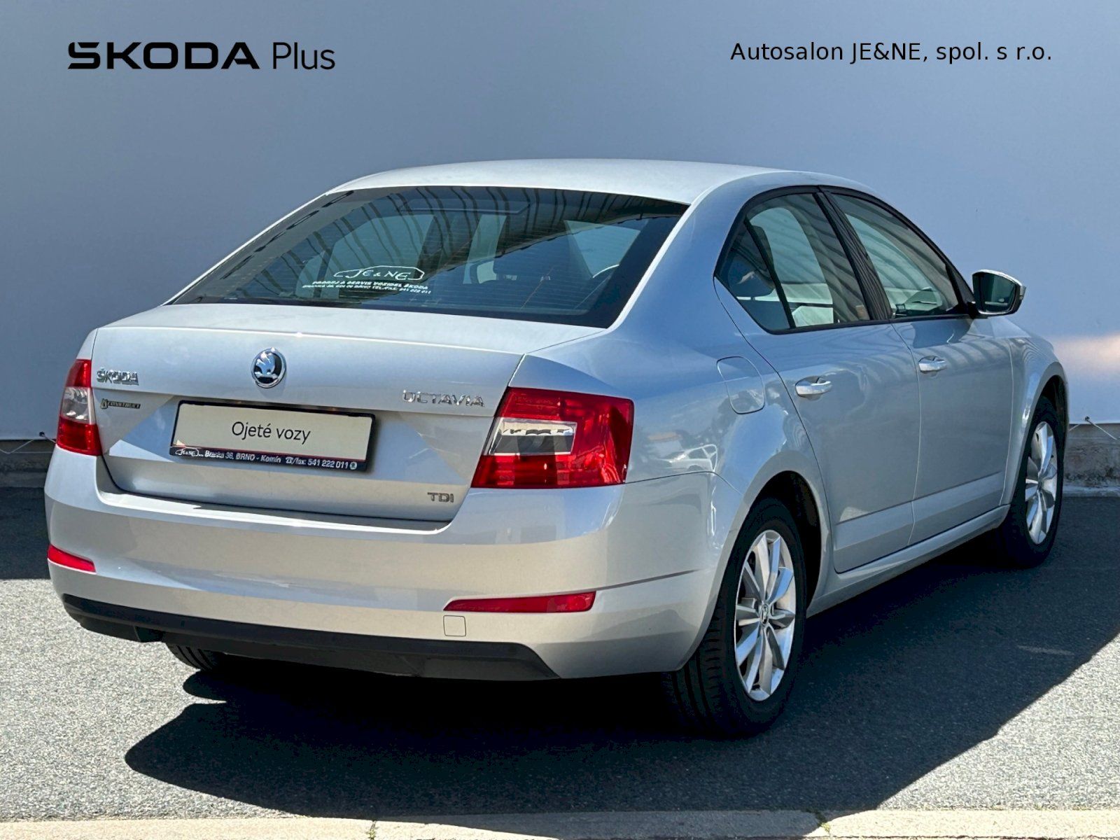 Škoda Octavia, Ambition Plus 1.6 TDI 77 kW - fotka 2