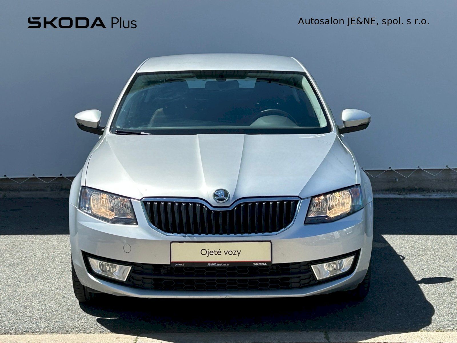 Škoda Octavia, Ambition Plus 1.6 TDI 77 kW - fotka 4