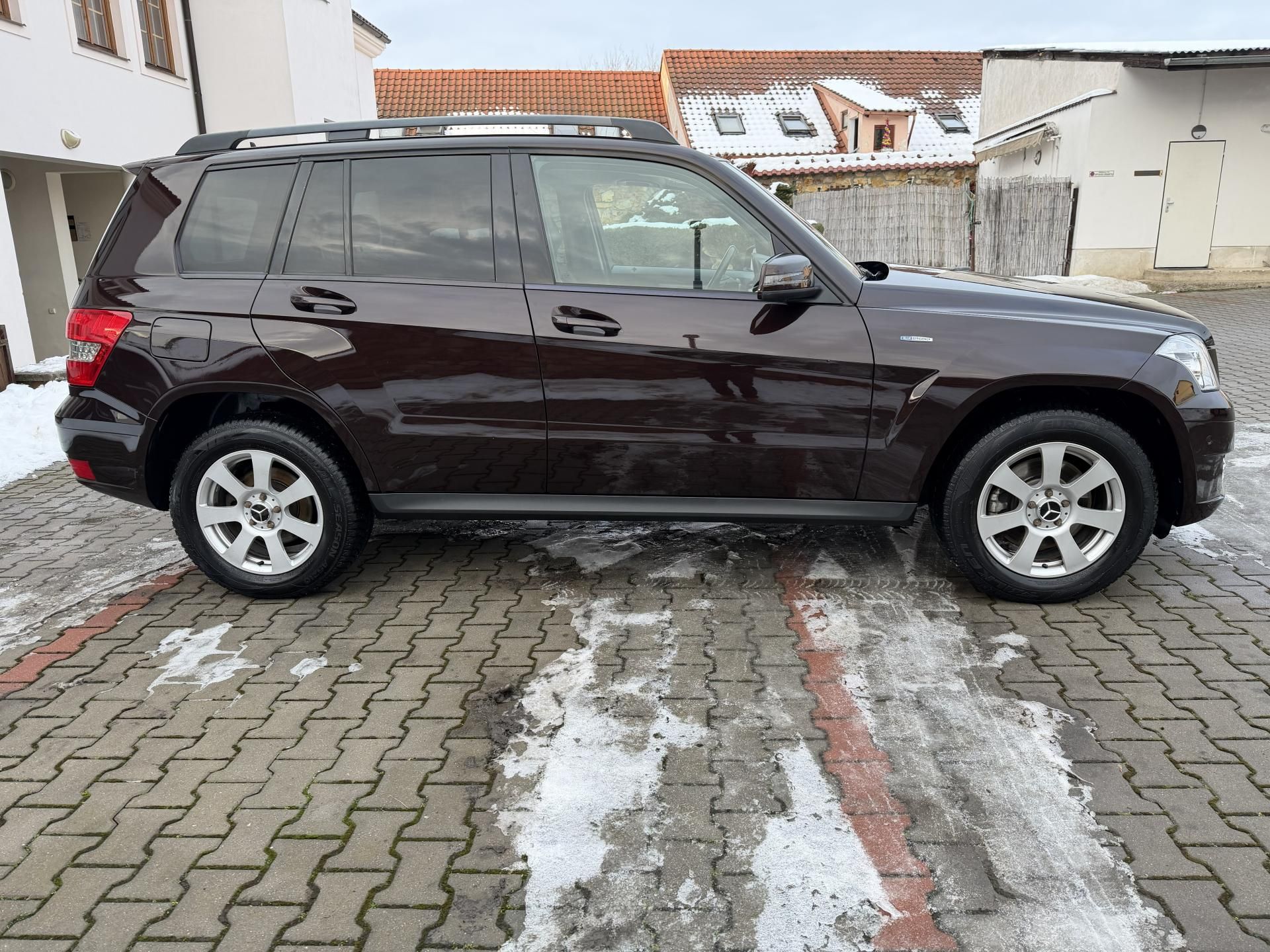 Mercedes-Benz GLK, 220CDI 4Matic 125kW AUTOMAT - fotka 4