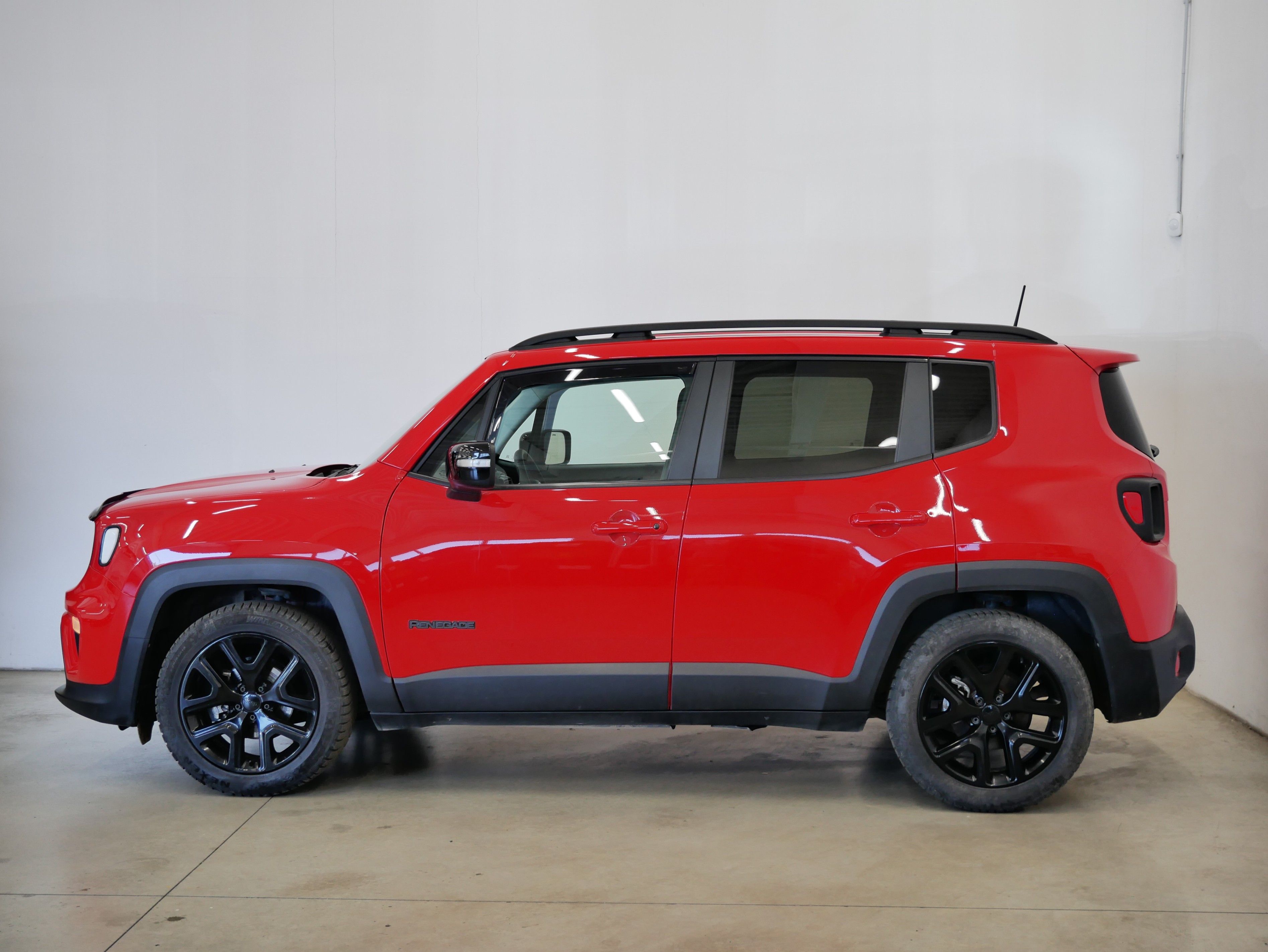 Jeep Renegade, 1.0T 88kW Night Eagle - fotka 3