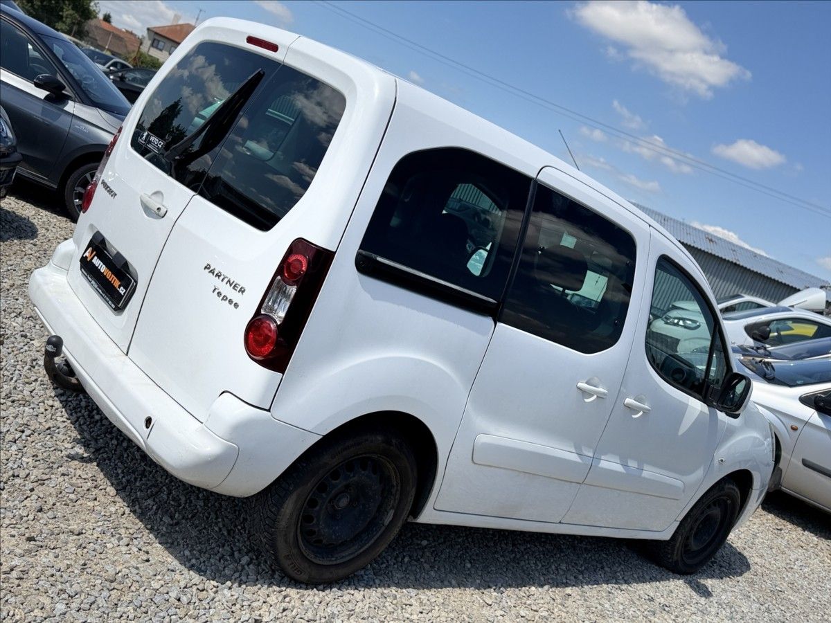 Peugeot Partner, 1,6 HDI KLIMA TAŽNÉ - fotka 5