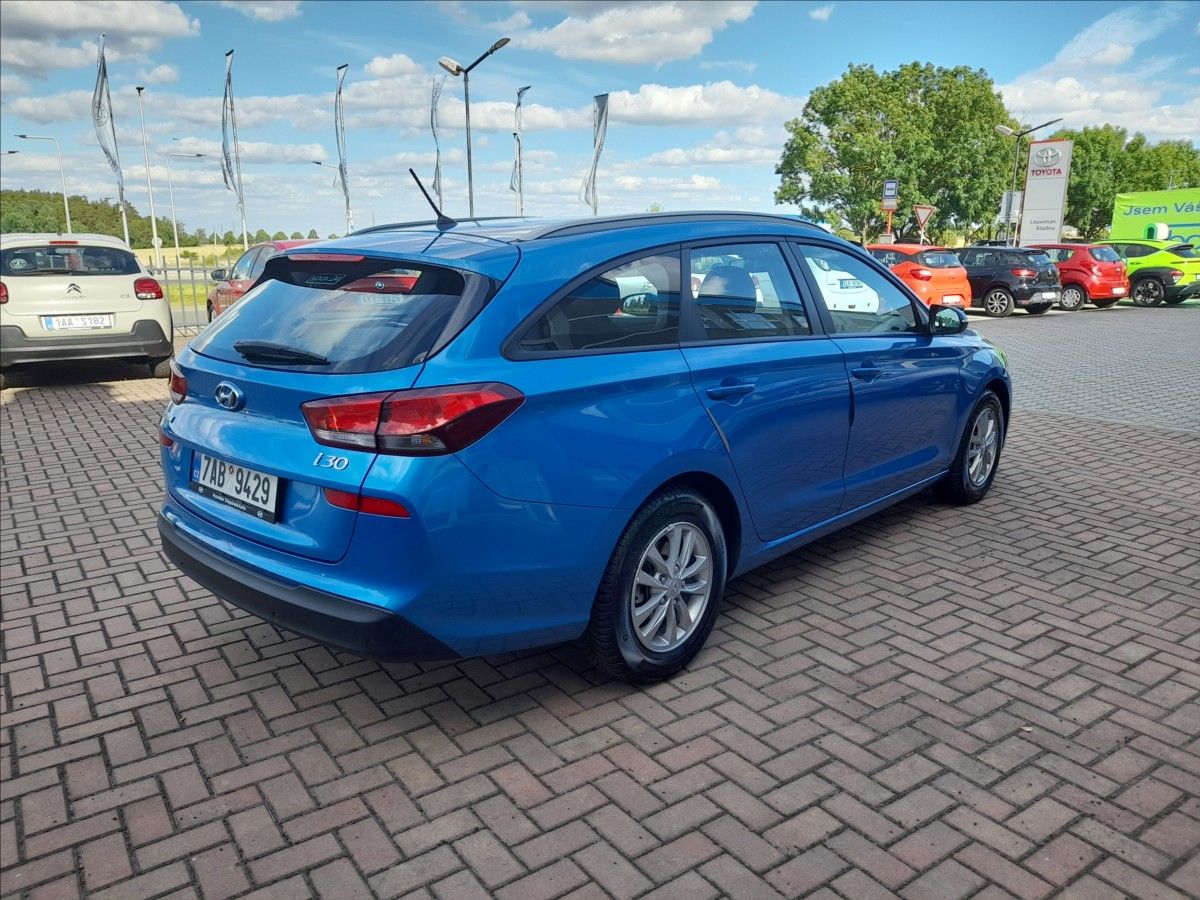 Hyundai i30, 1,0 T-GDi - fotka 6