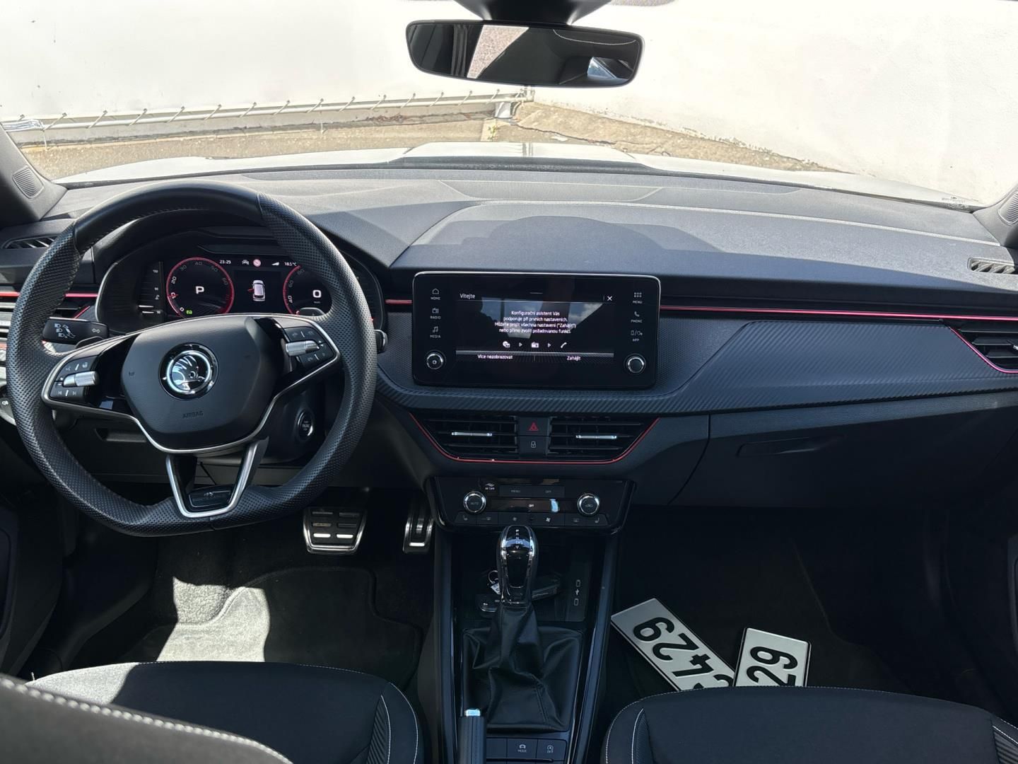 Škoda Kamiq, 1.0 TSI / 85 kW MONTE CARLO - fotka 5