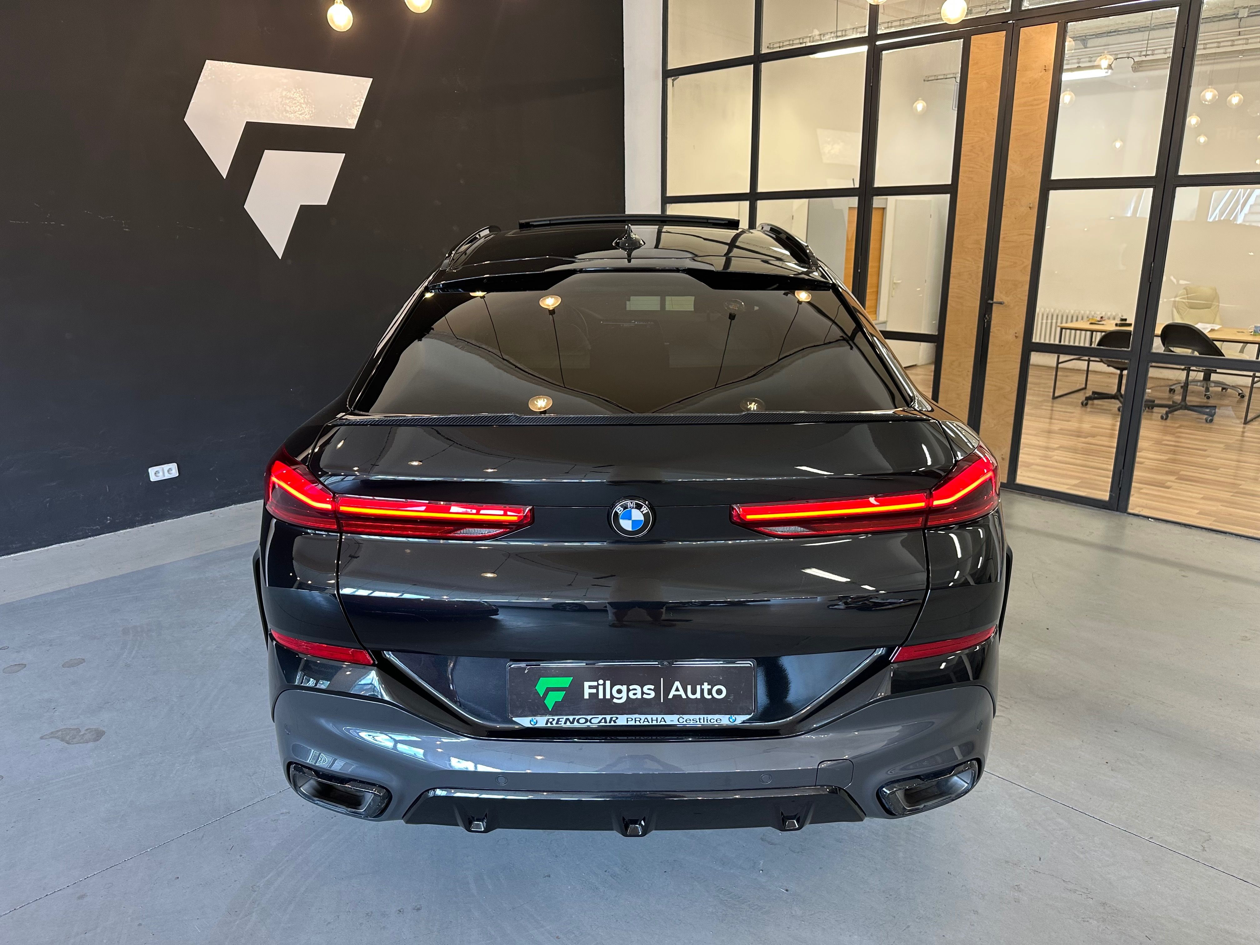 BMW X6, 30D XDRIVE M SPORT INDIVIDUAL - fotka 4