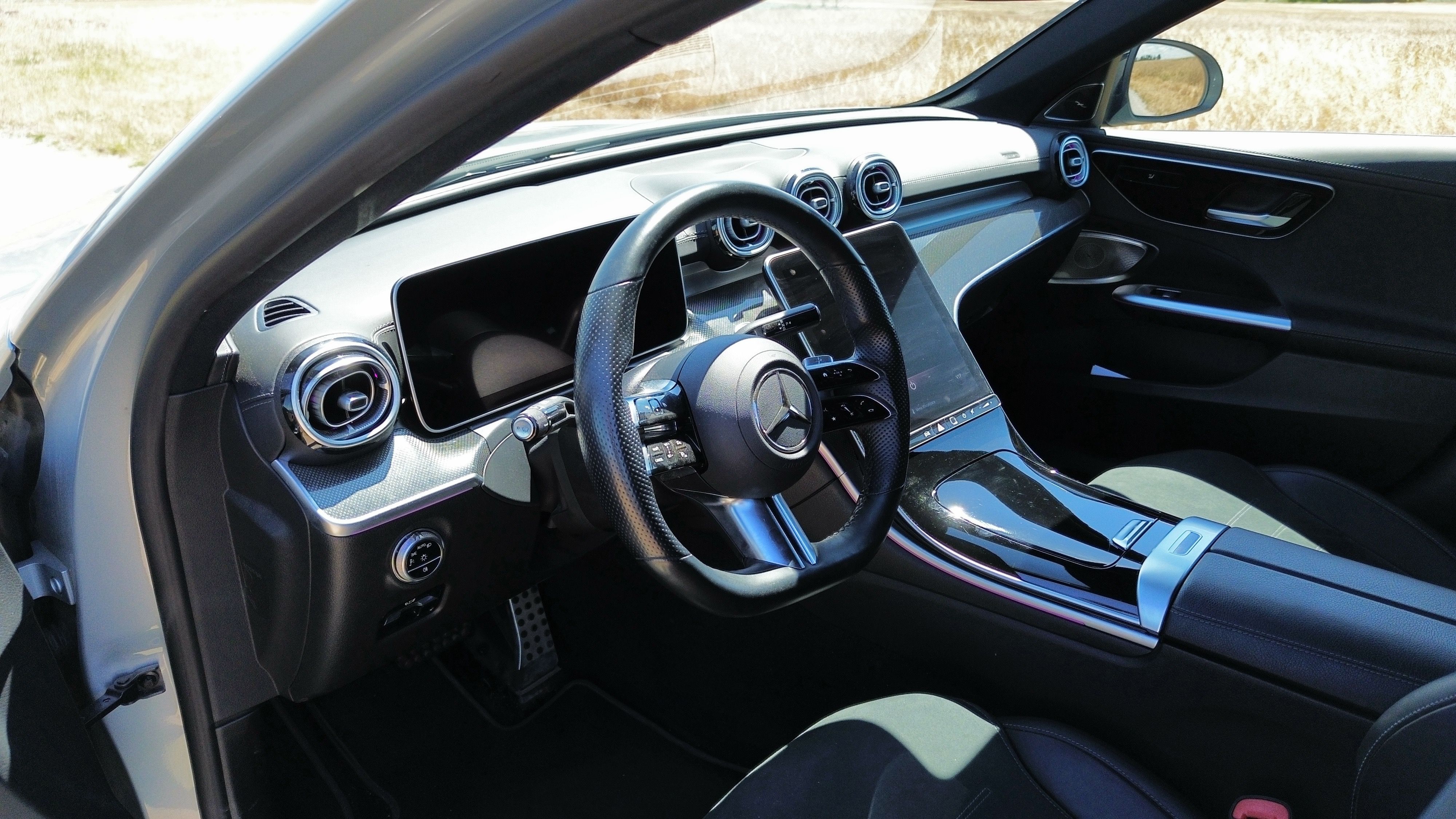 Mercedes-Benz Třídy C - fotka 6