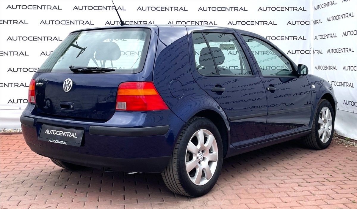 Volkswagen Golf, 1,4 i 16v 55kw servis - fotka 4