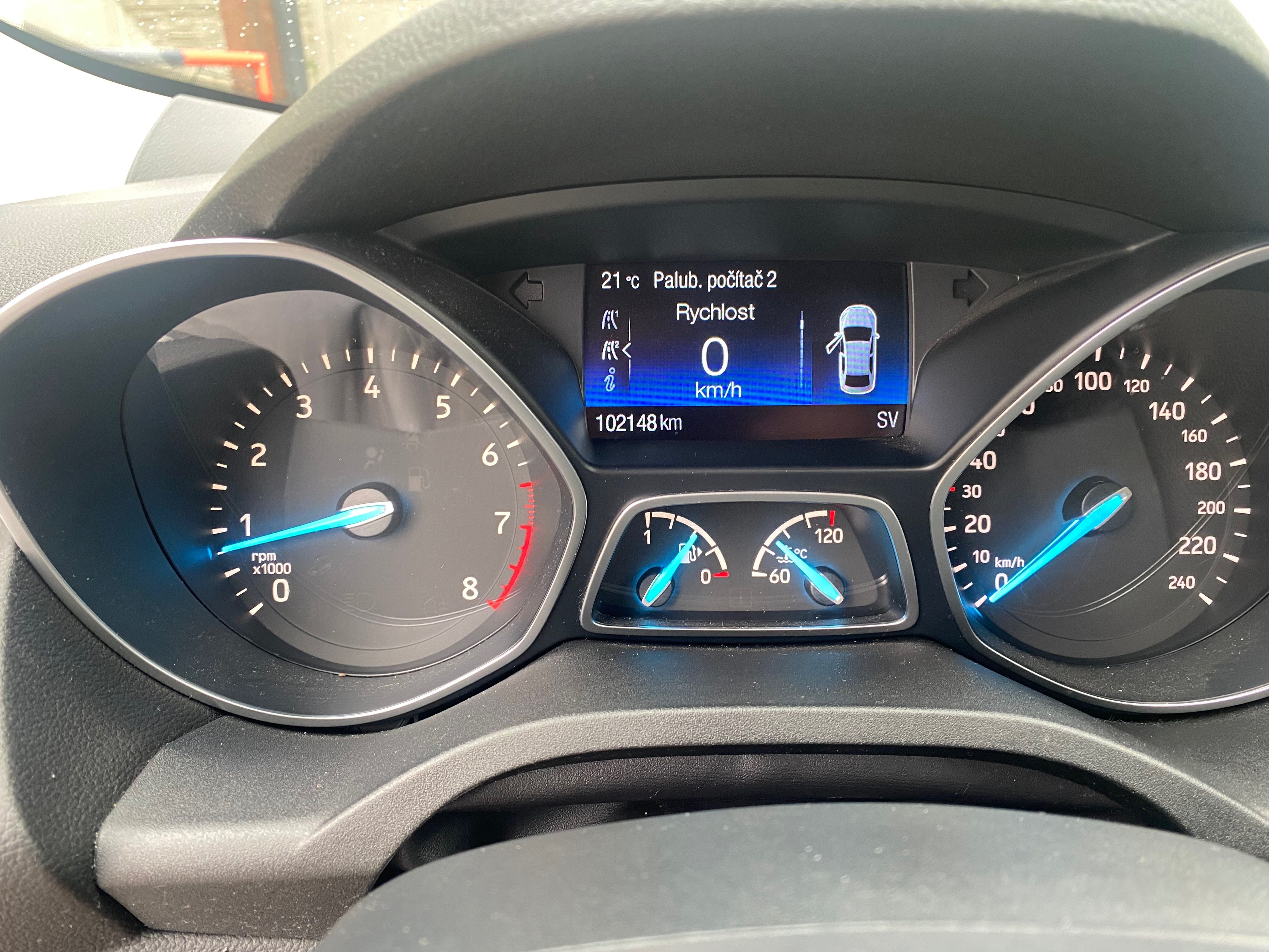 Ford Kuga, Ford Kuga 1.5 110kw - fotka 4