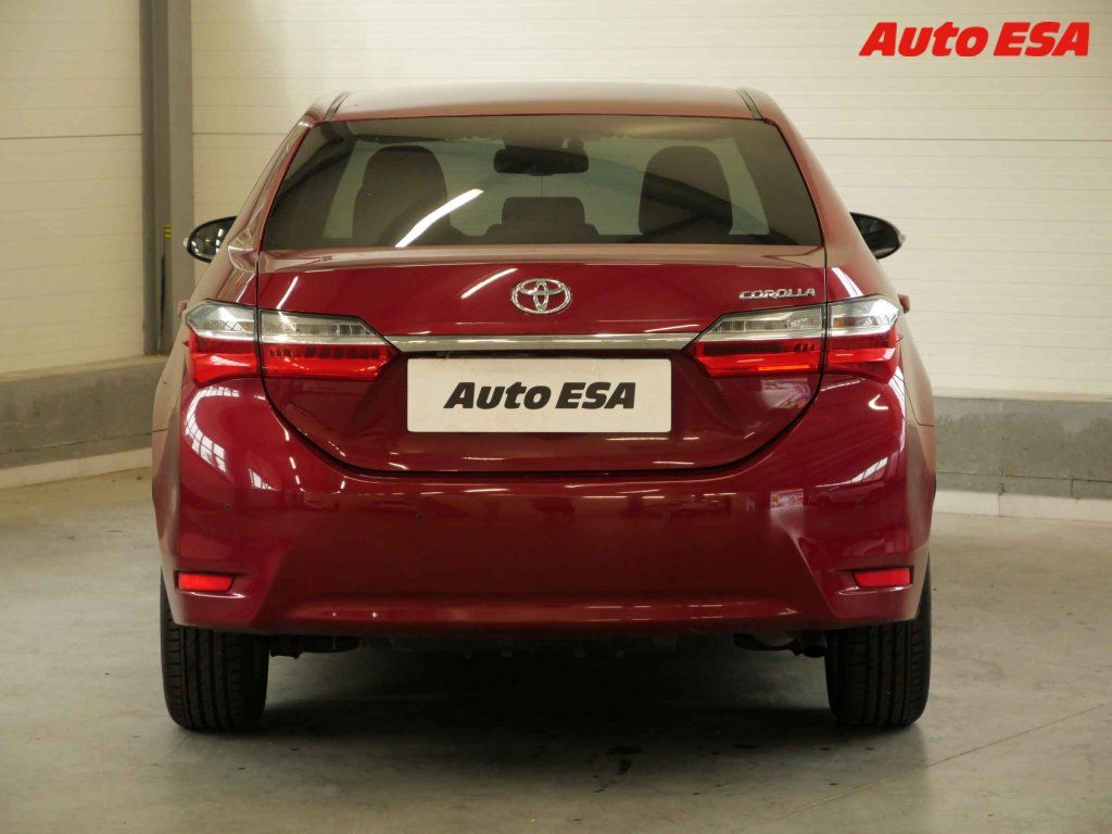 Toyota Corolla, 1.6i,1.maj,ČR - fotka 5