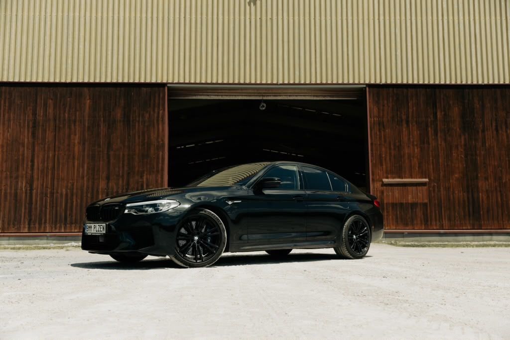 BMW M5