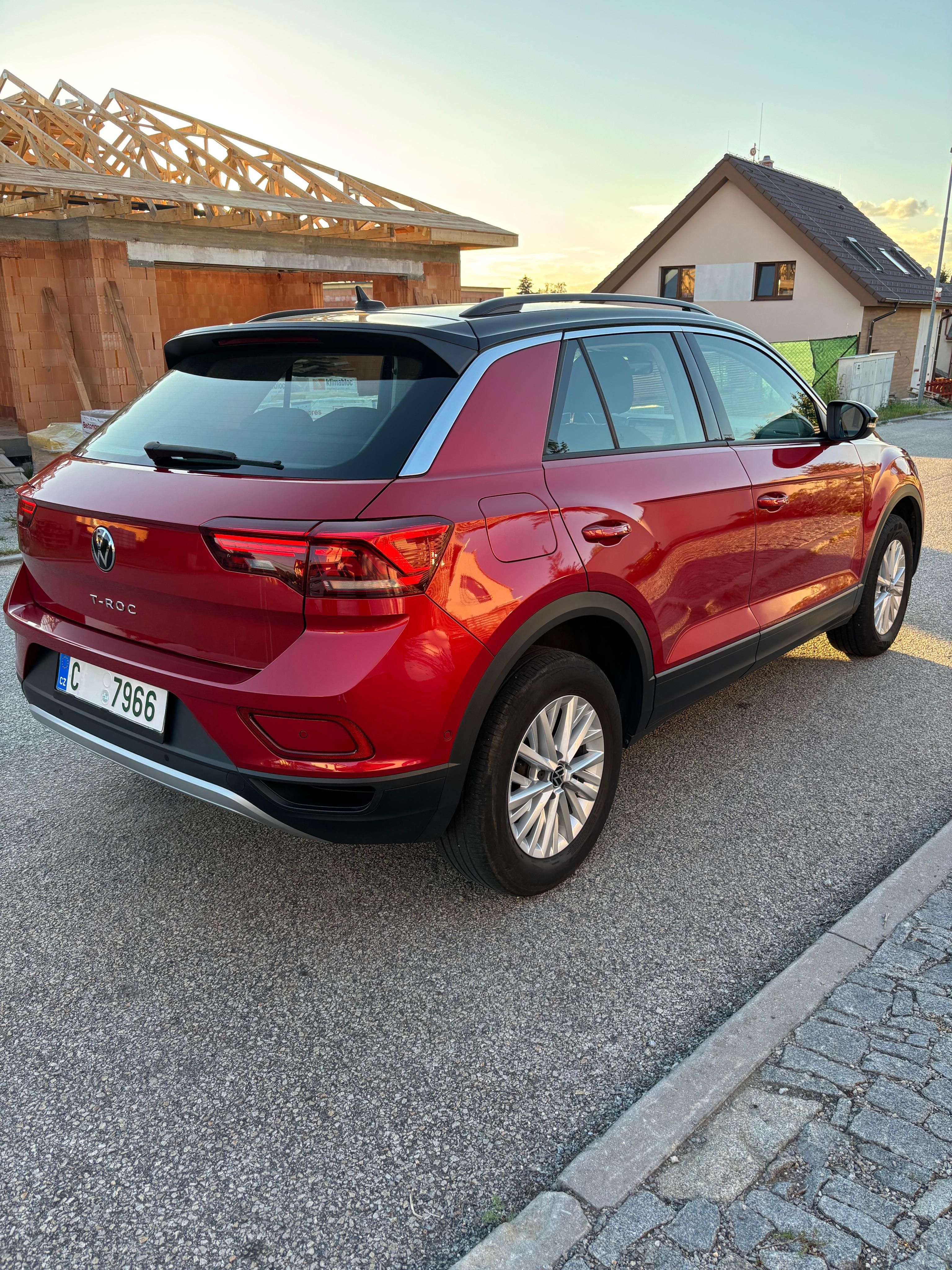 Volkswagen T-Roc, 1,5 TSI 110 KW - fotka 4