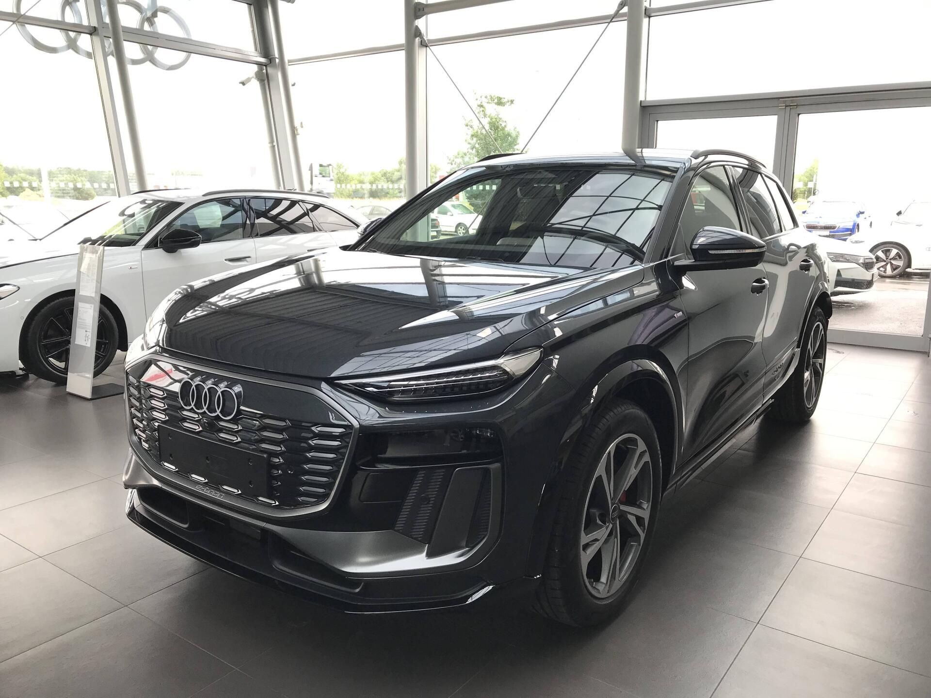 Audi Q6 e-tron, quattro 100kWh