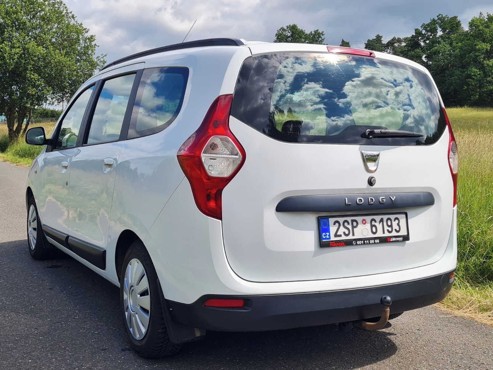 Dacia Lodgy, 1.5 dCi Arctica, ČR, 1.MAJ, TZ - fotka 3