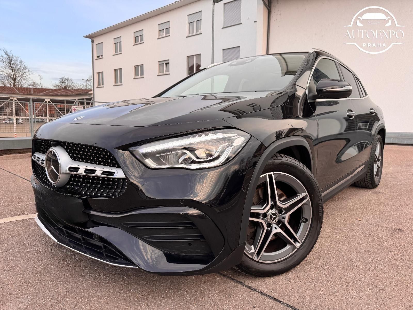 Mercedes-Benz GLA, 220d 4Matic AMG LINE*PANORAMA