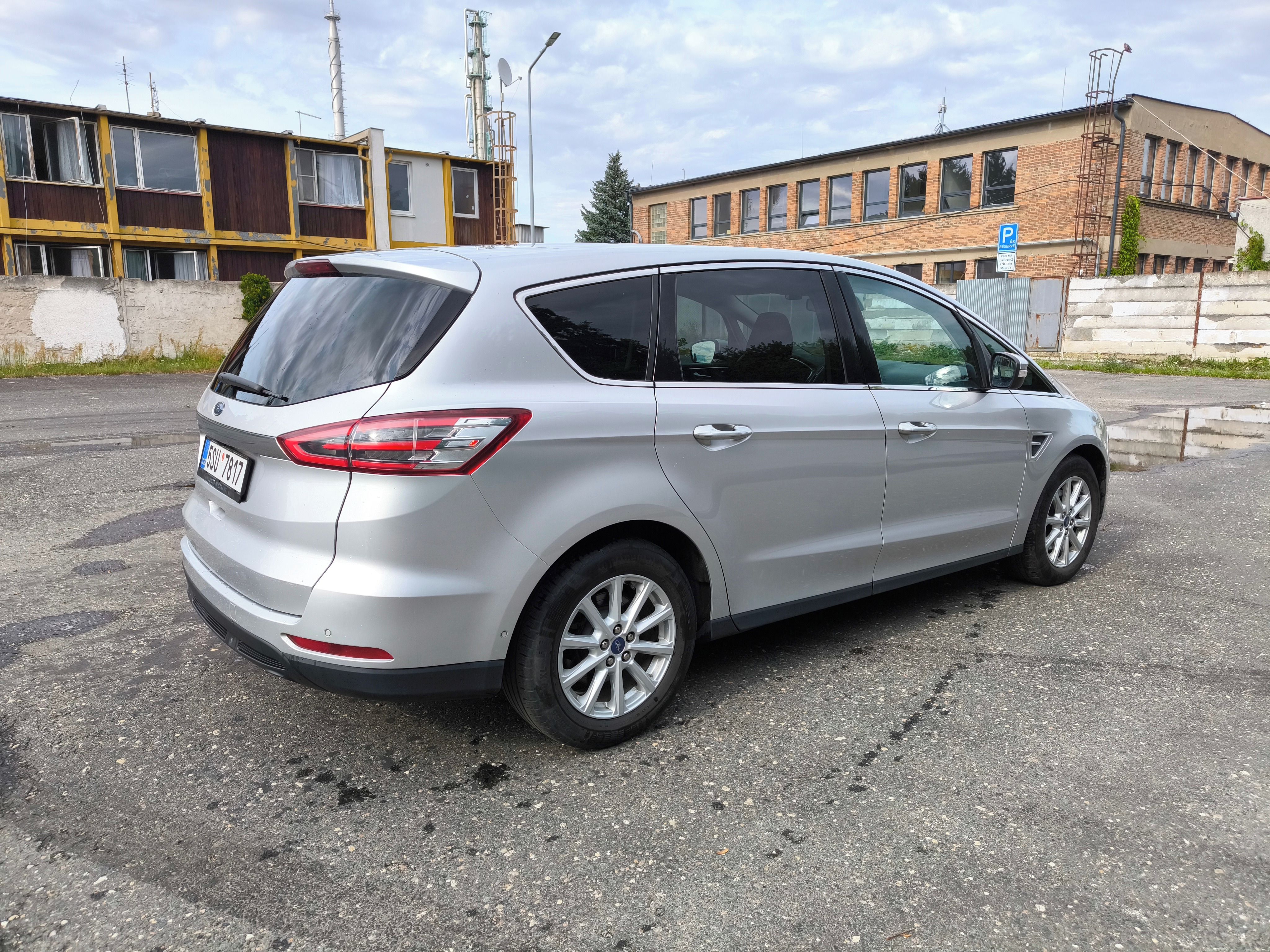 Ford S-MAX, 2.0 TDCi/110 kW Titanium - fotka 4