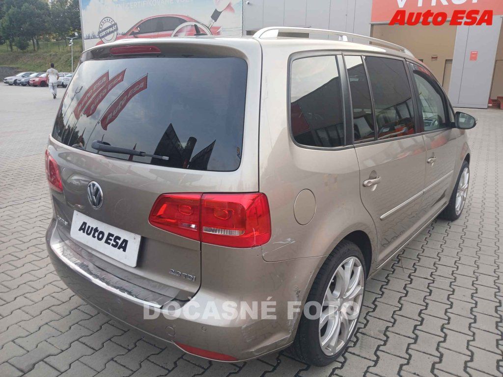 Volkswagen Touran, 2.0TDi - fotka 2
