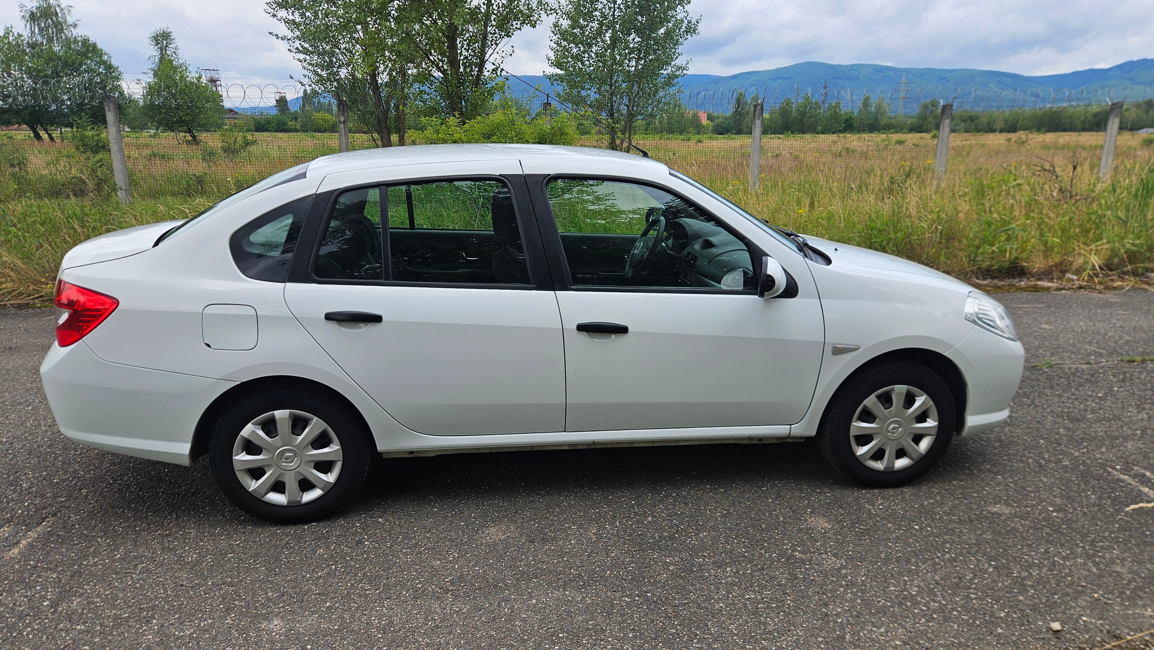 Renault Thalia, Renault Thalia II 1.2 16V 55kW - fotka 4