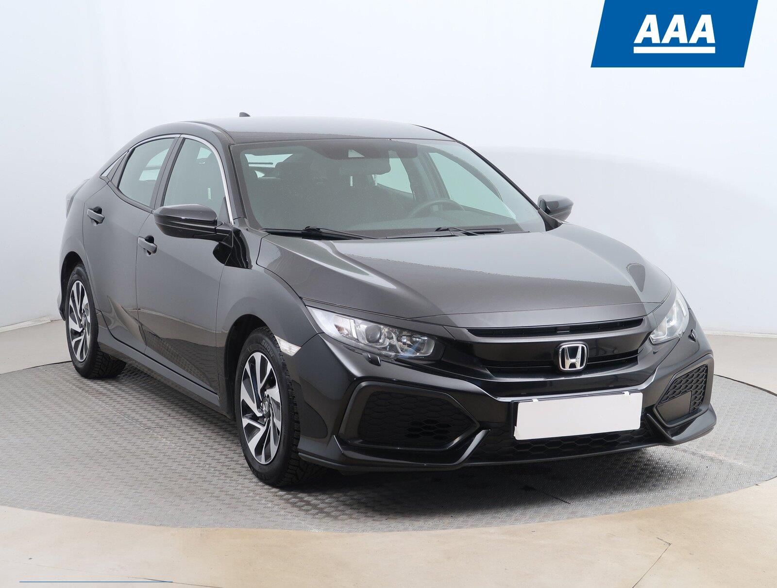 Honda Civic, 1.0 VTEC Turbo, ČR,1.maj
