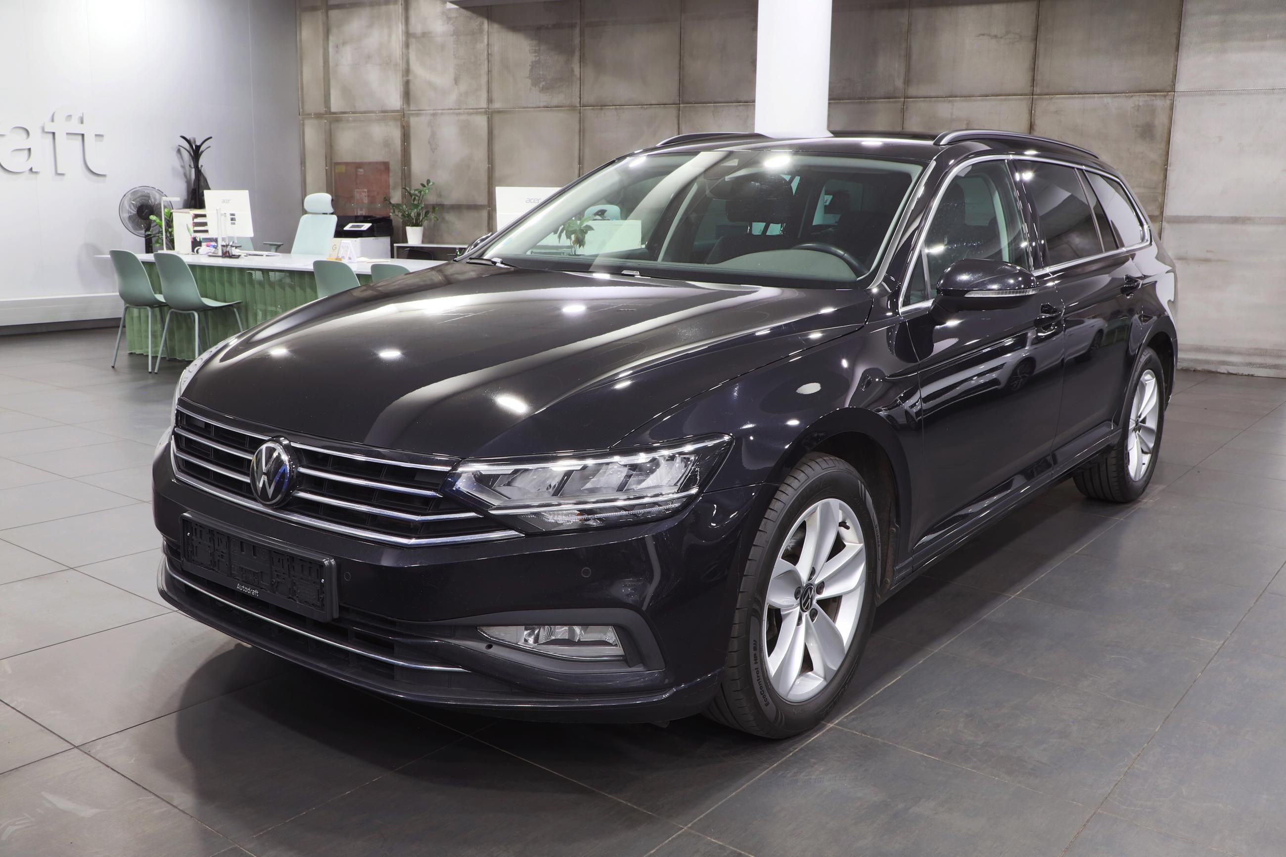 Volkswagen Passat Variant, 2.0 TDI 147kW 4x4 DSG / Záruka - fotka 2