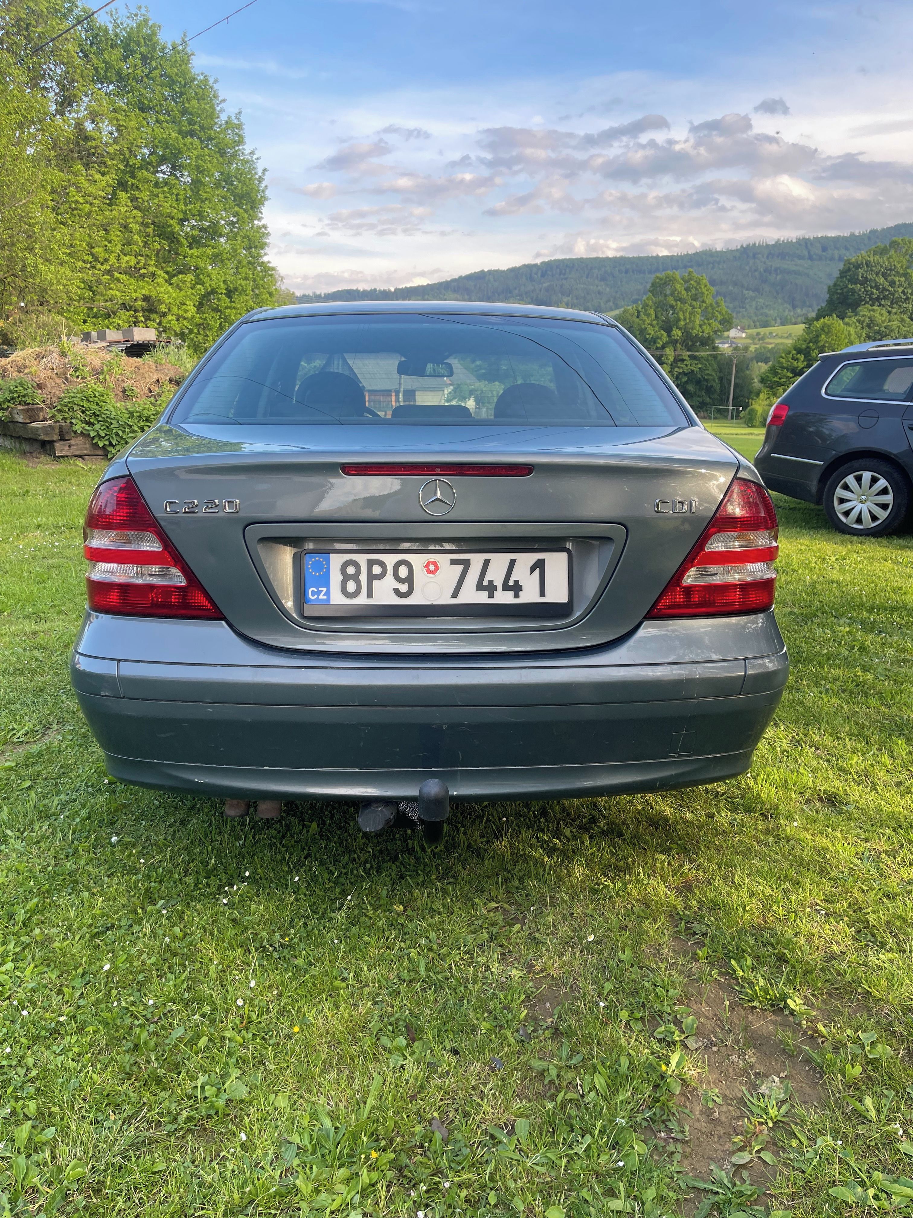 Mercedes-Benz Třídy C, 220 CDI   110 KW - fotka 4
