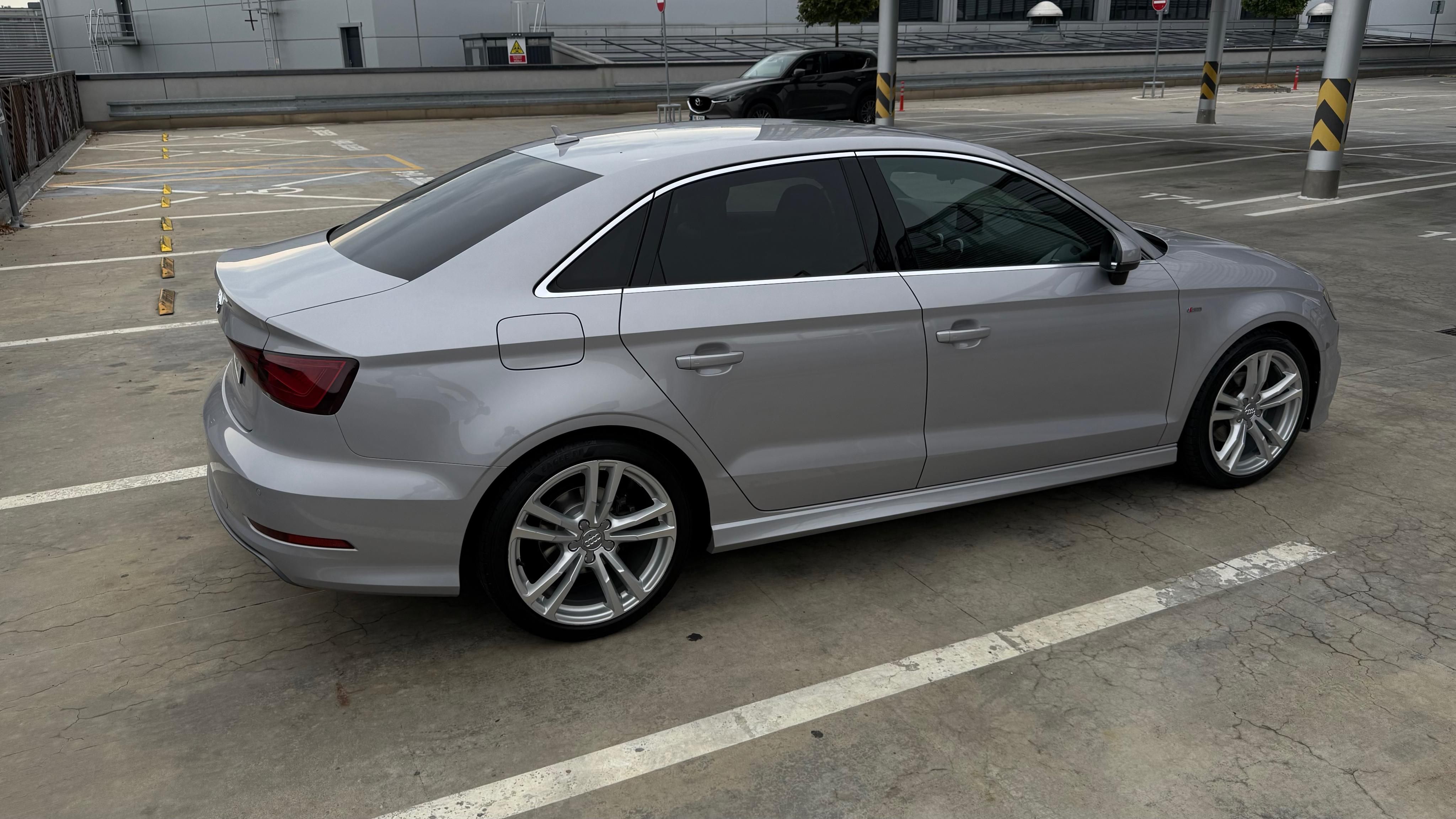 Audi A3, Limousine 1.4 TFSI DSG, S-line - fotka 5