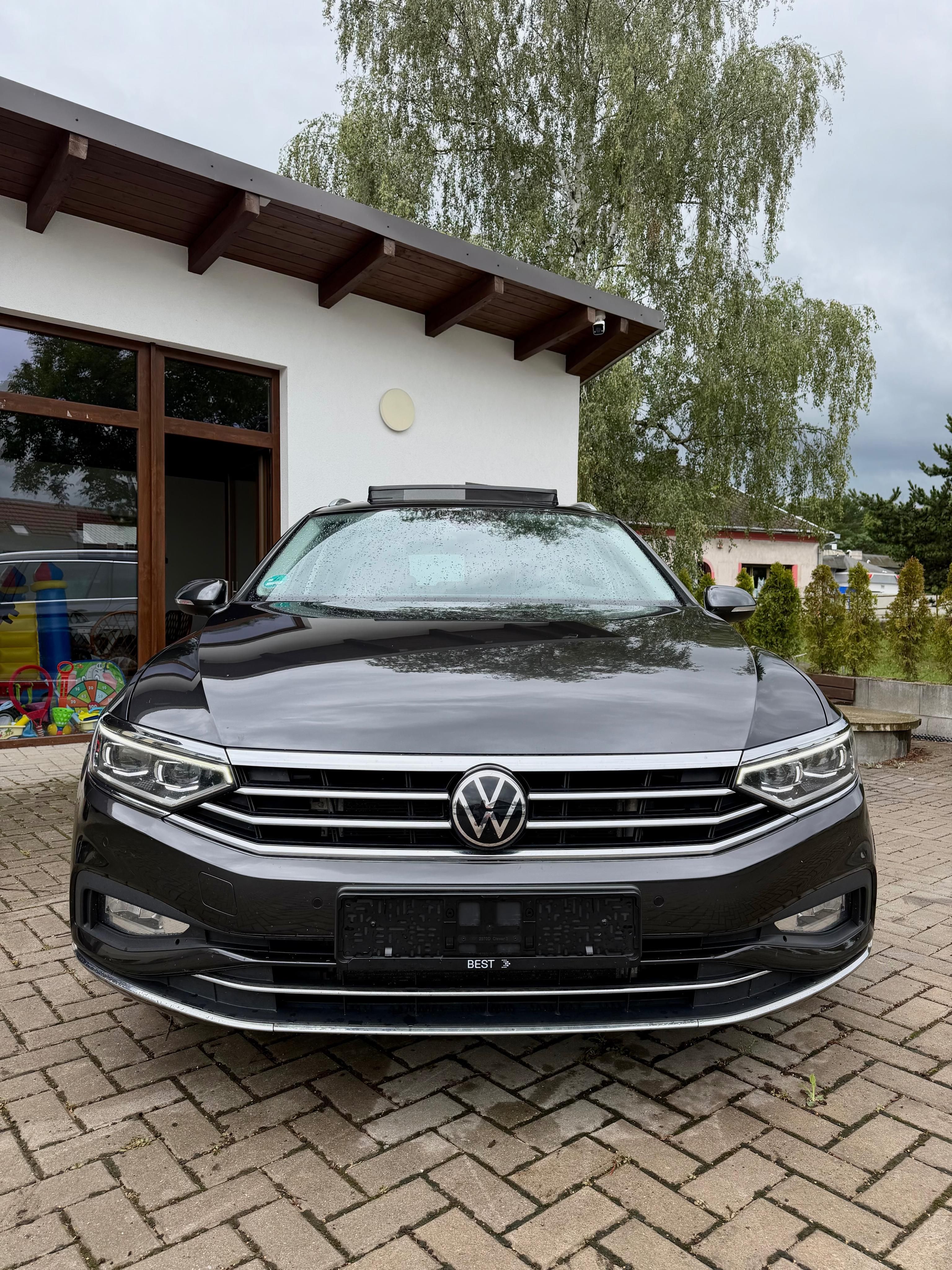 Volkswagen Passat, 2.0 TDI 147 kW MATRIX TAŽNÉ - fotka 2