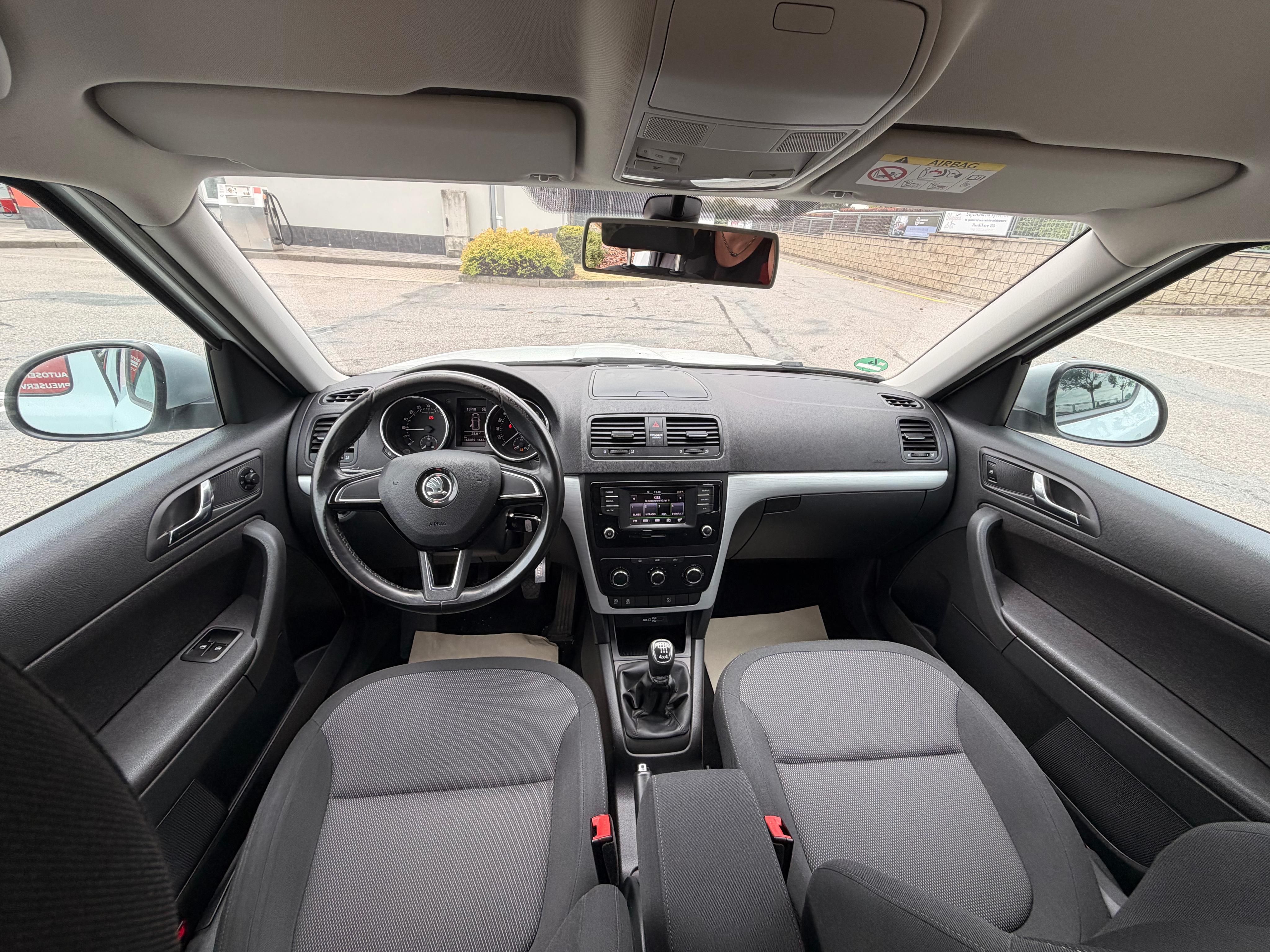 Škoda Yeti, 2.0Tdi CR 4x4 2015 - fotka 6