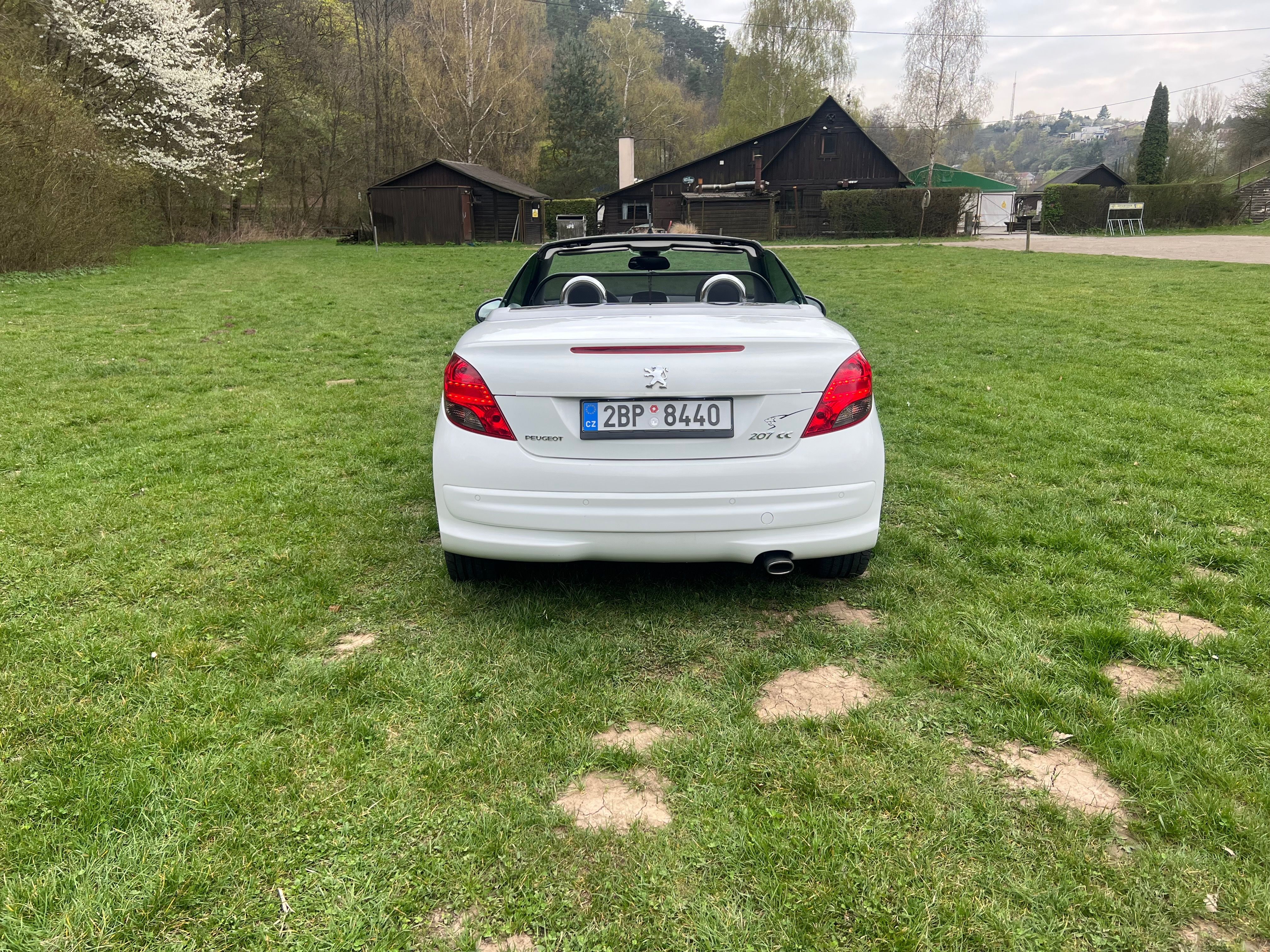 Peugeot 207, 1.6 hdi - fotka 4