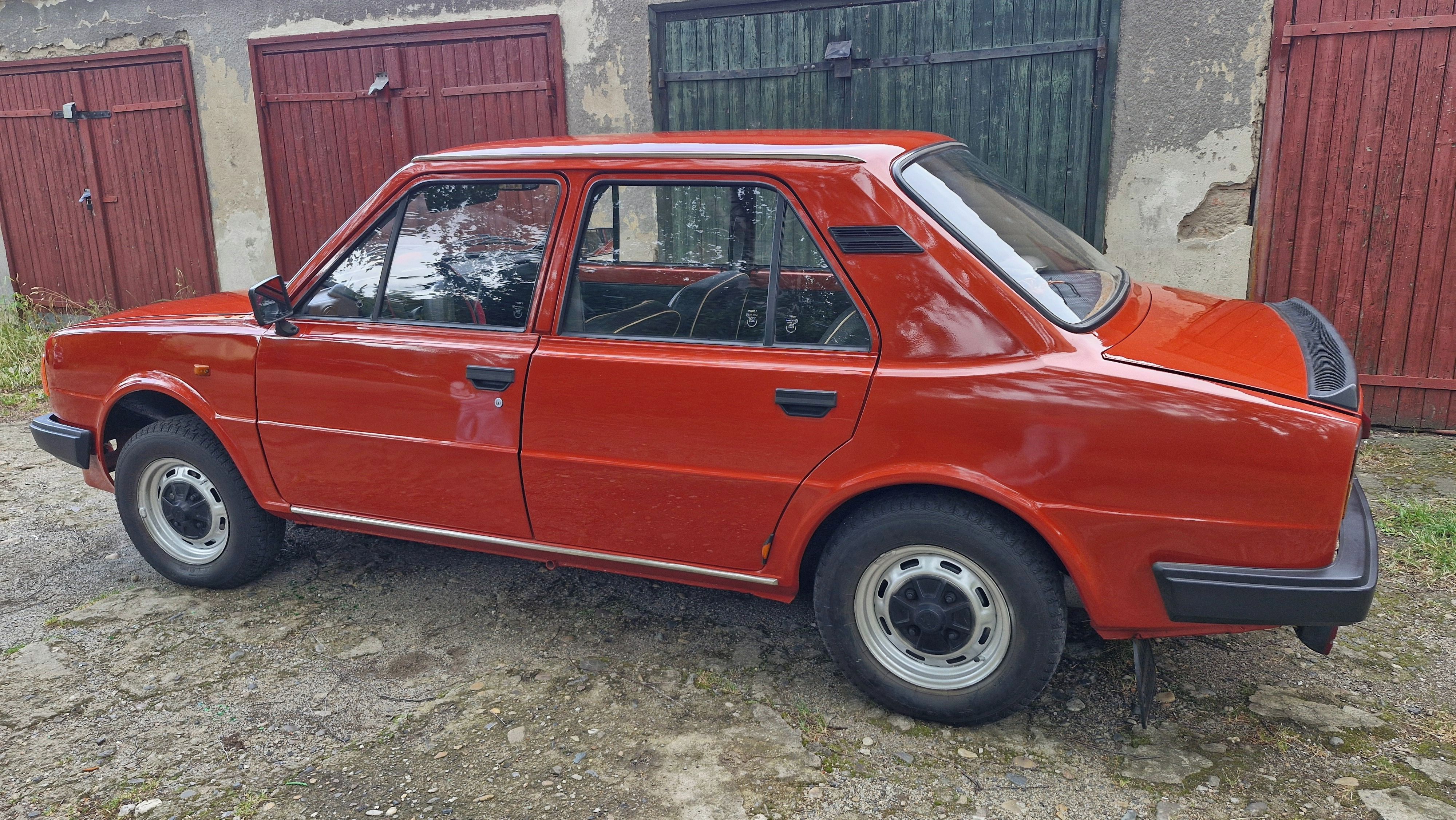 Škoda 105, Škoda 105 ve výborném stavu - fotka 6
