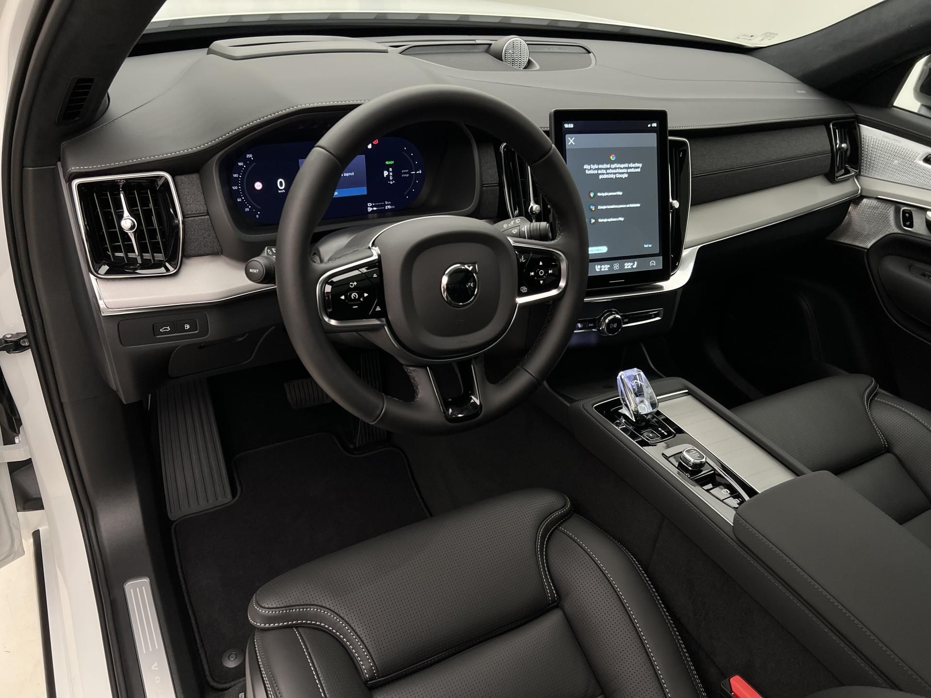 Volvo XC90, T8 AWD BLACK EDITION ULTRA - fotka 4