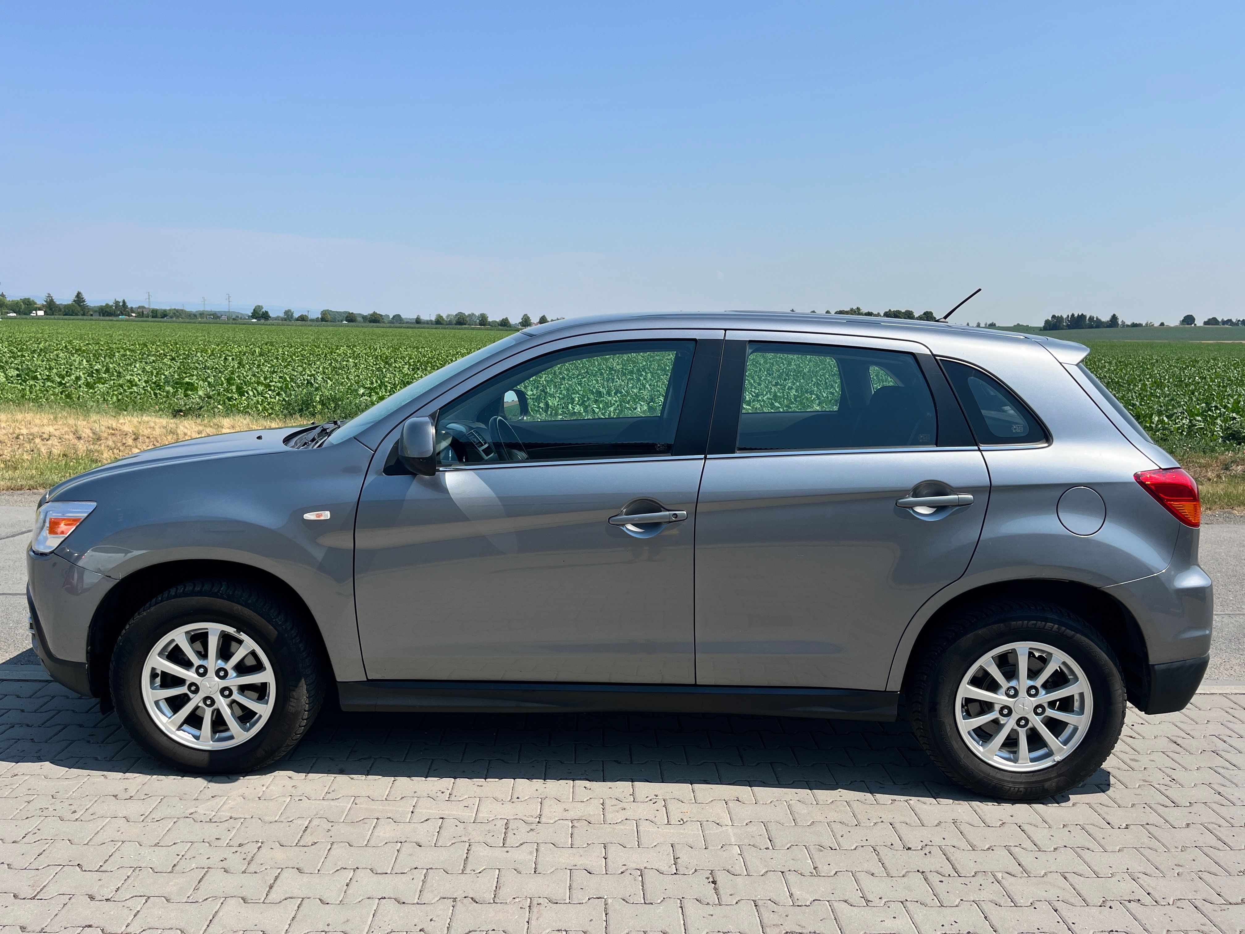 Mitsubishi ASX, 1.8 DI-D 4WD 110 kW - fotka 6
