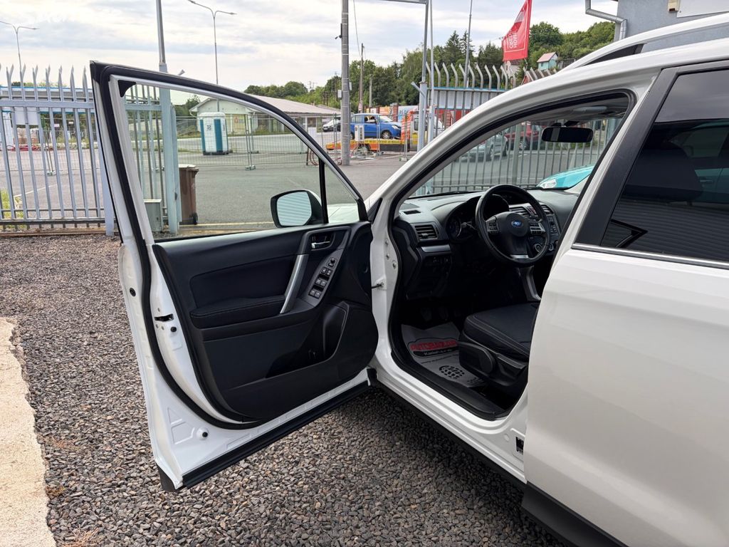 Subaru Forester, 2.0 i 110kW 4×4, TOP STAV