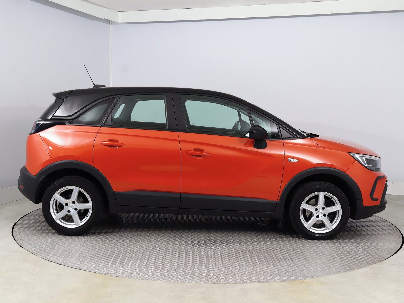 Opel Crossland, 1.2 Turbo, Automat, ČR,1.maj - fotka 6