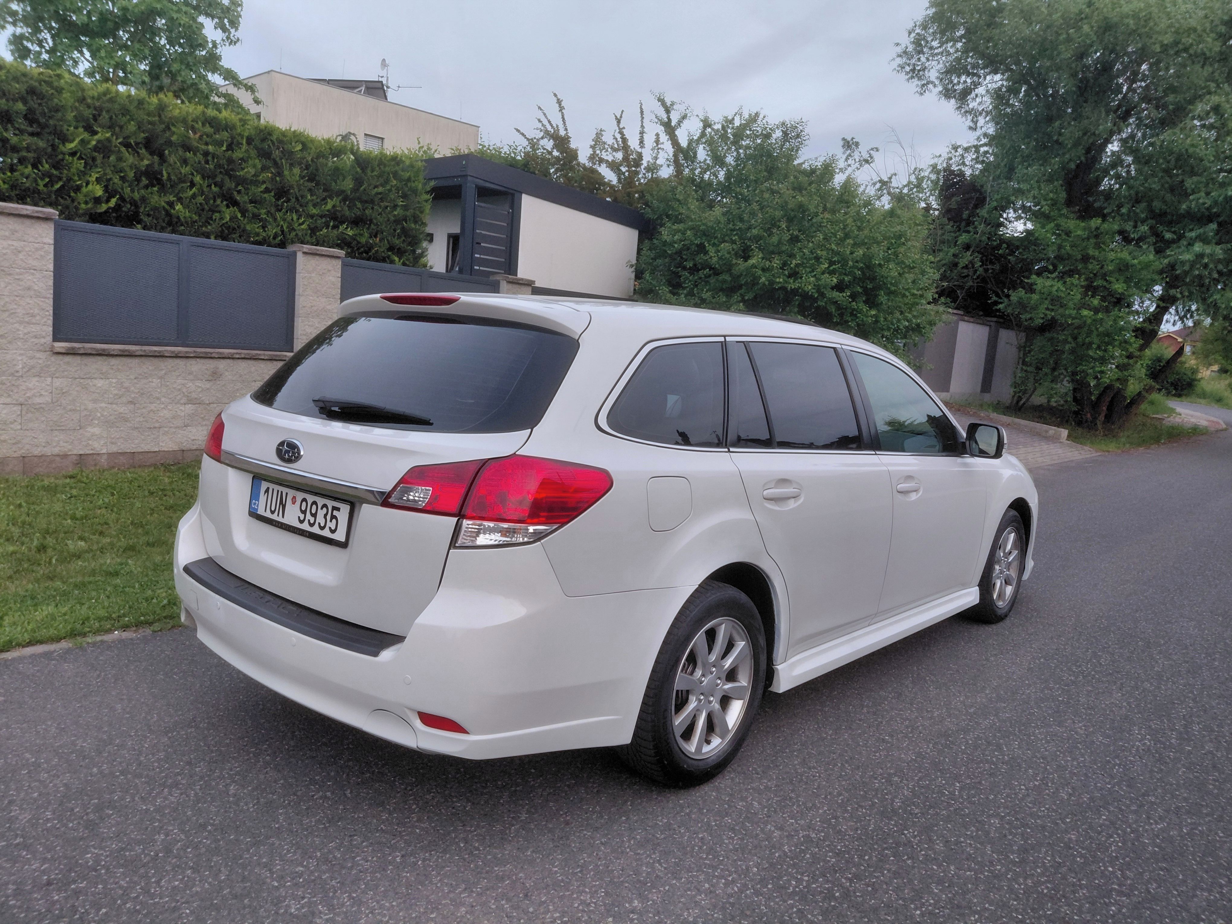 Subaru Legacy, 2.0D 4x4 4WD Kuže,Plná výbava - fotka 5